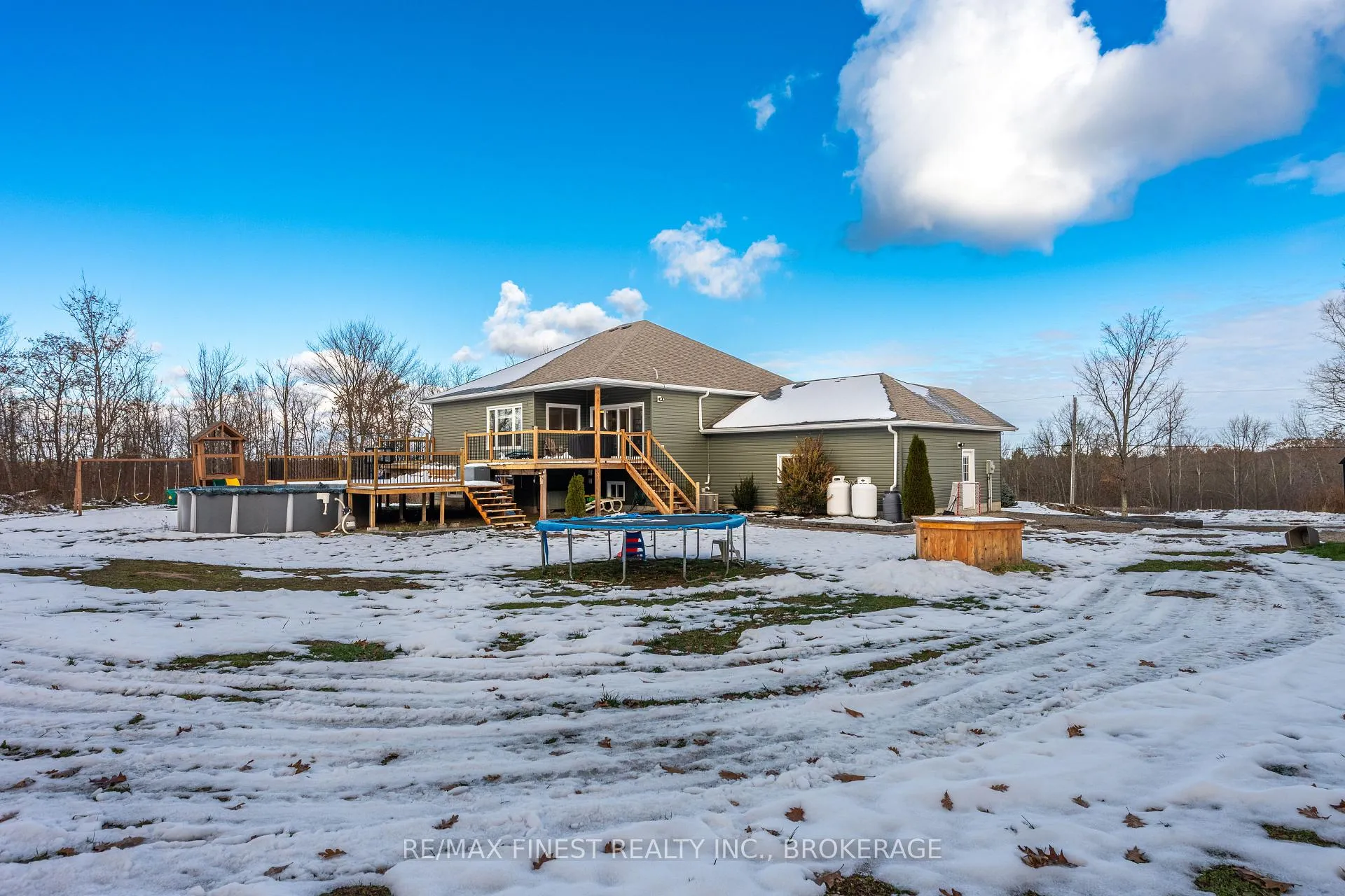 Photo 35 of 1557 Long Lake Road, Frontenac, Frontenac Centre — HOMEH
