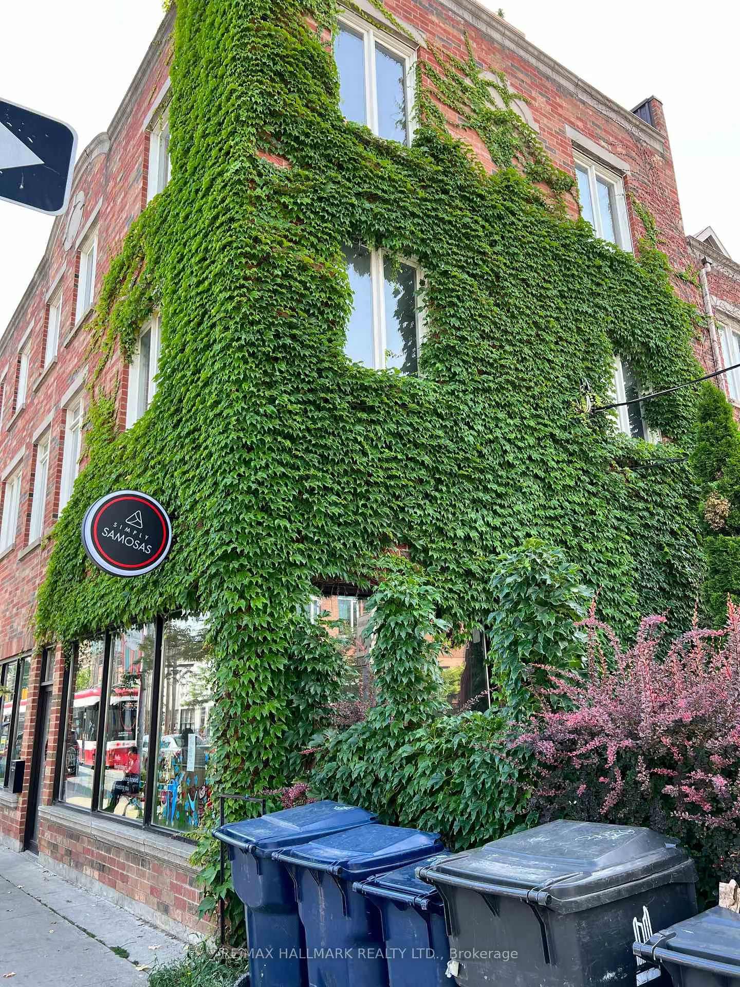 Photo 16 of 215 Heward Avenue, Toronto, South Riverdale — HOMEH