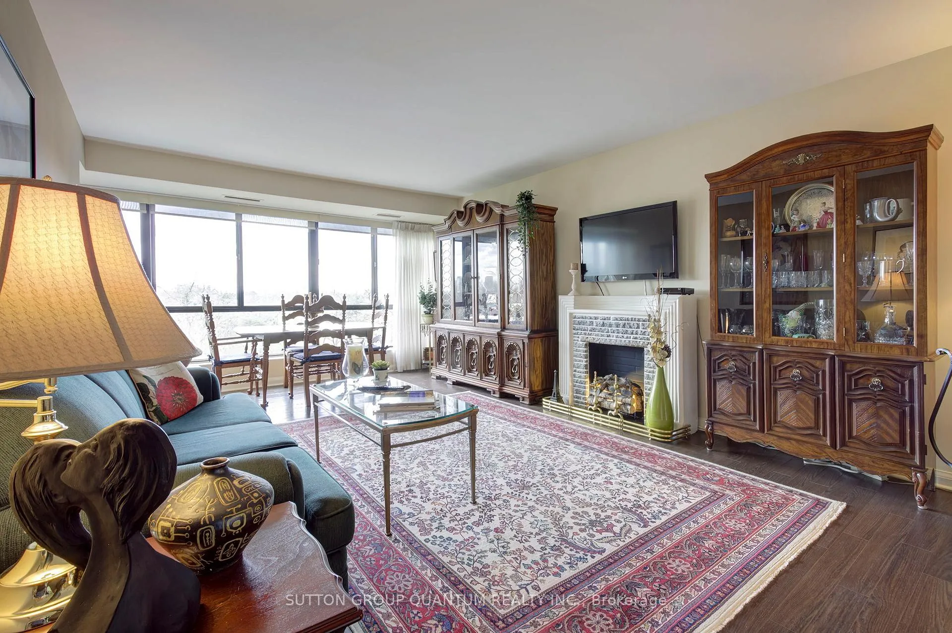 Photo 9 of Unit 616, 1400 Dixie Road, Mississauga, Lakeview — HOMEH