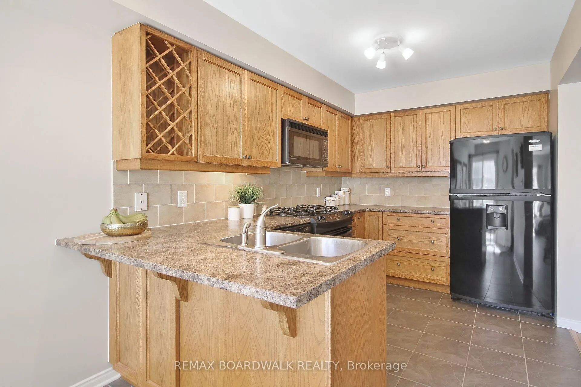 Photo 8 of 313 Silbrass Private, Ottawa, Barrhaven - Stonebridge — HOMEH