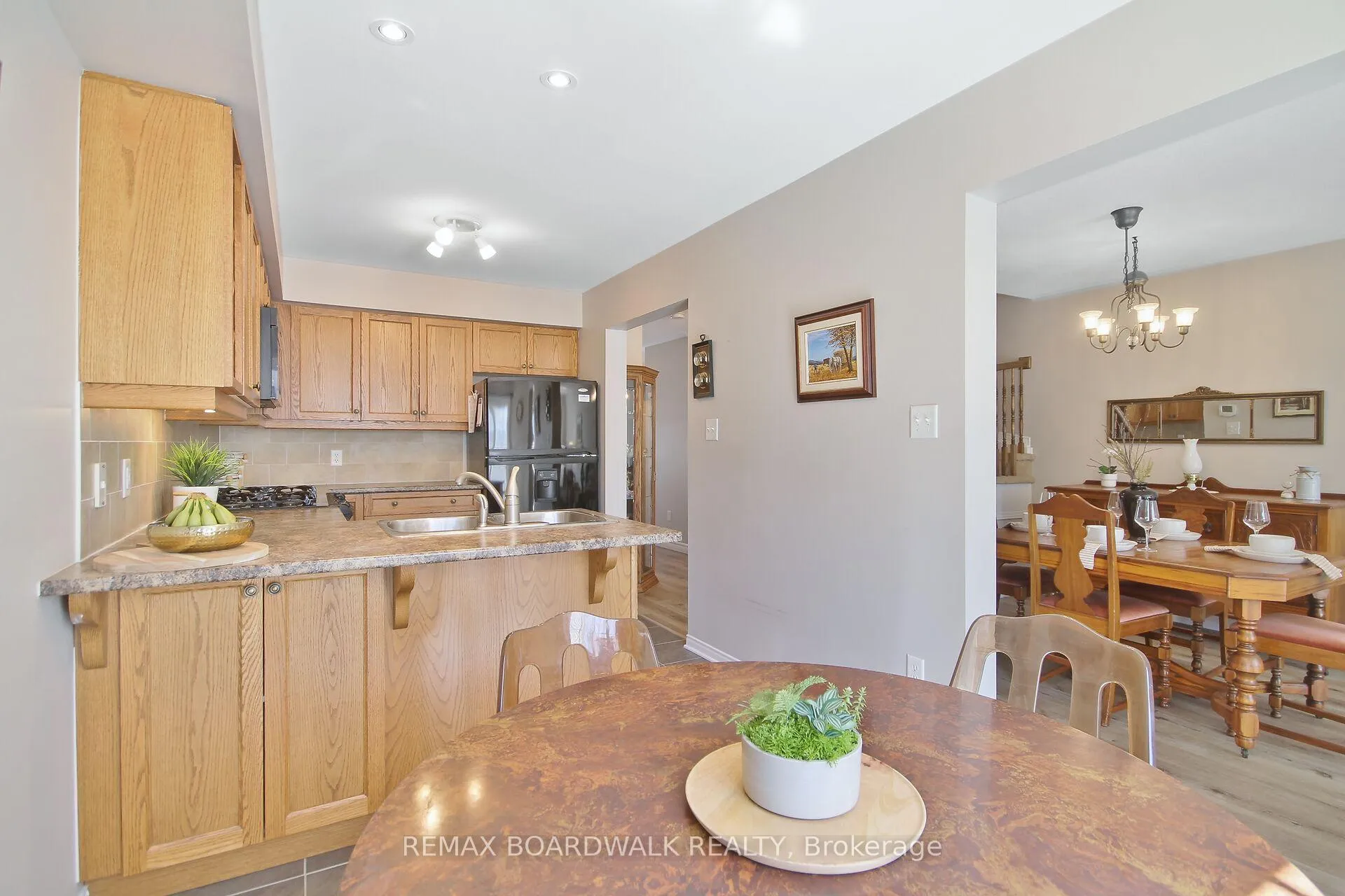 Photo 9 of 313 Silbrass Private, Ottawa, Barrhaven - Stonebridge — HOMEH