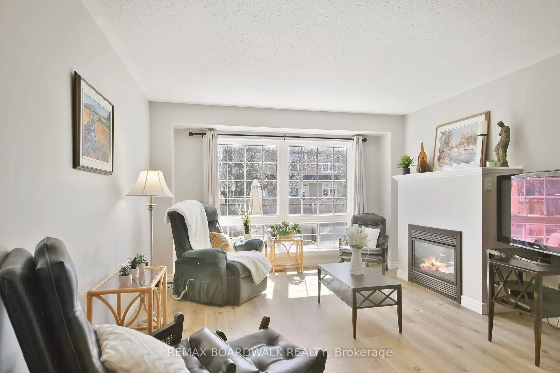 Photo 18 of 313 Silbrass Private, Ottawa, Barrhaven - Stonebridge — HOMEH