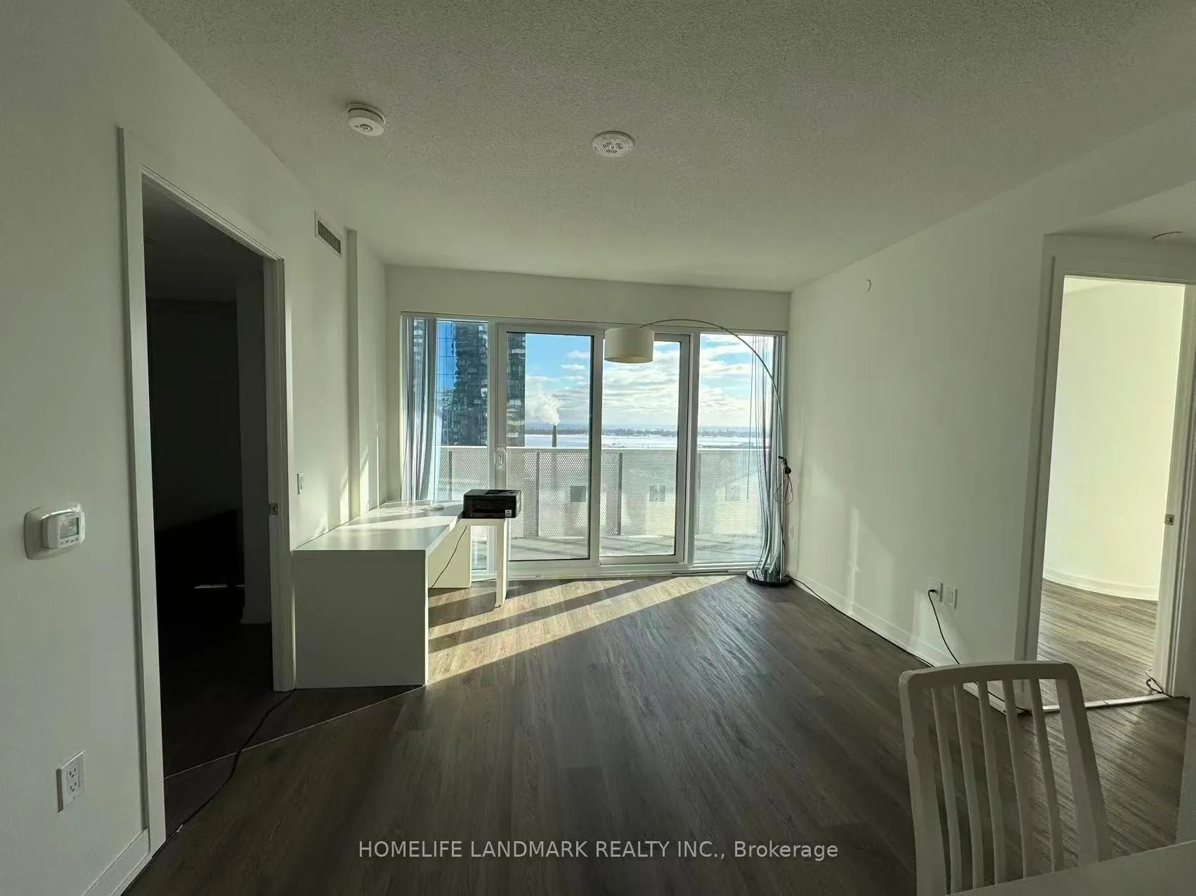 Photo 3 of Unit 2311, 55 Cooper Street, Toronto, Waterfront Communities — HOMEH