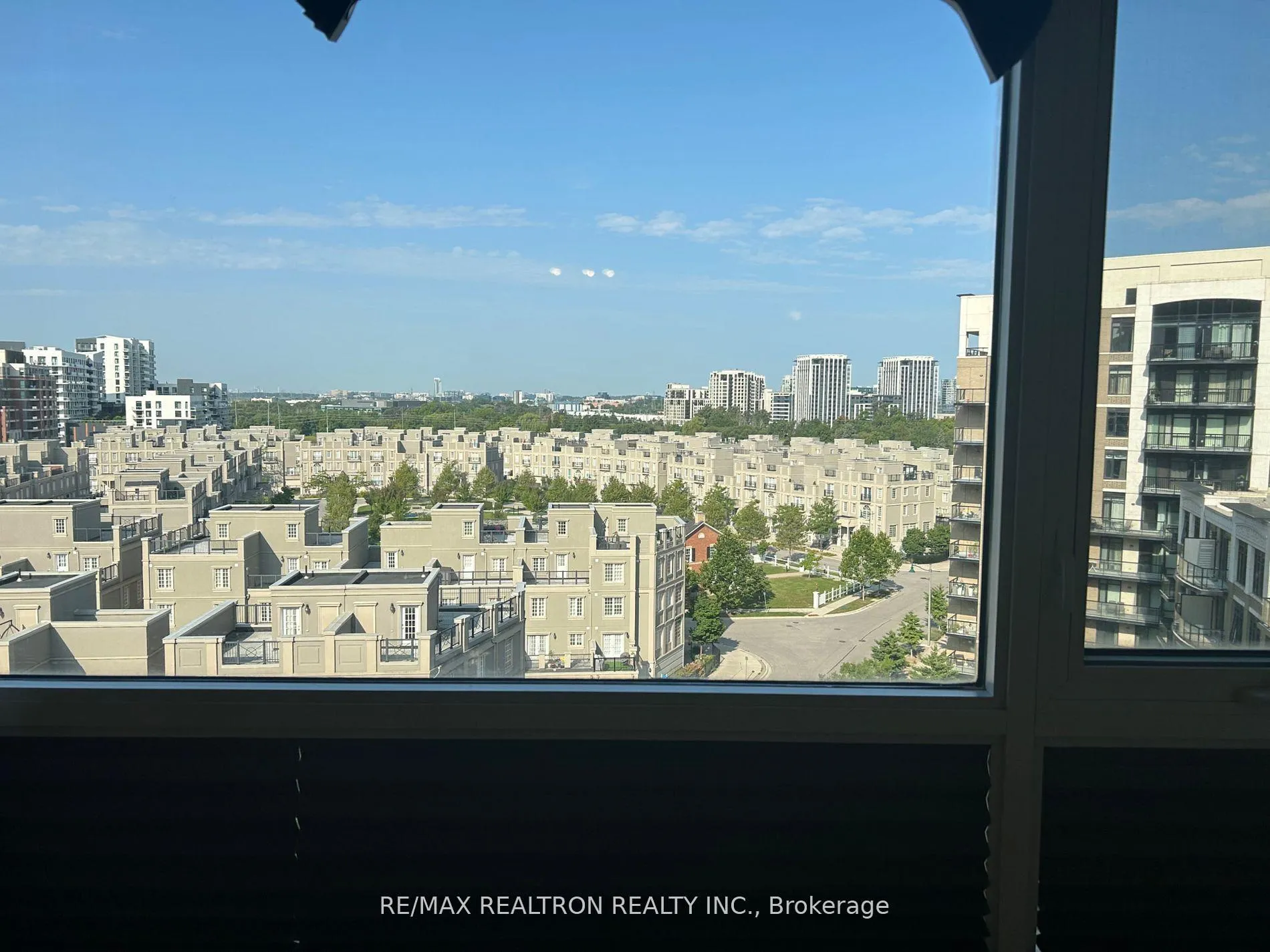 Photo 10 of Unit 813, 8130 Birchmount Road, Markham, Unionville — HOMEH