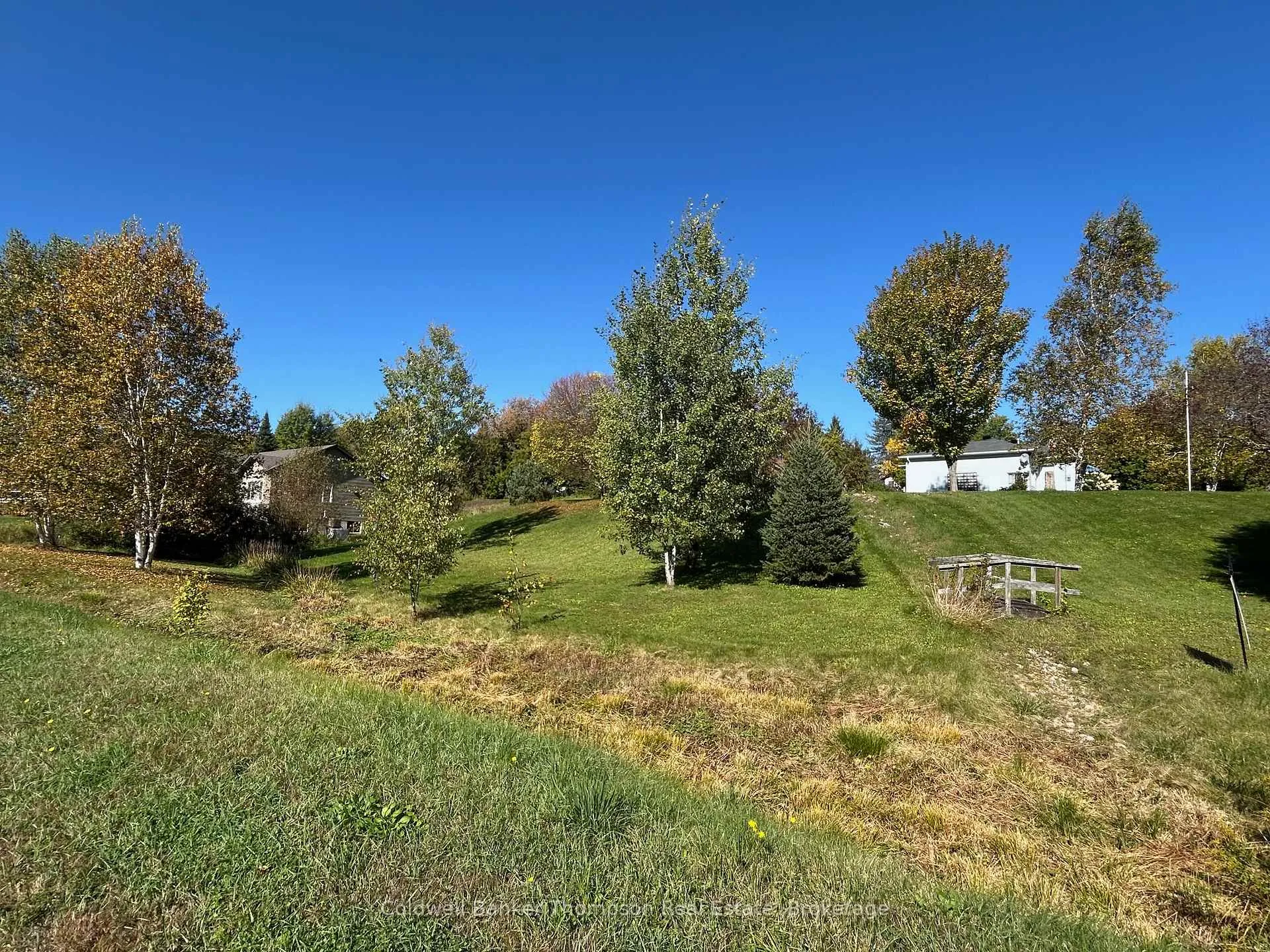 Photo 9 of 119 Centre Street, Burk's Falls — HOMEH