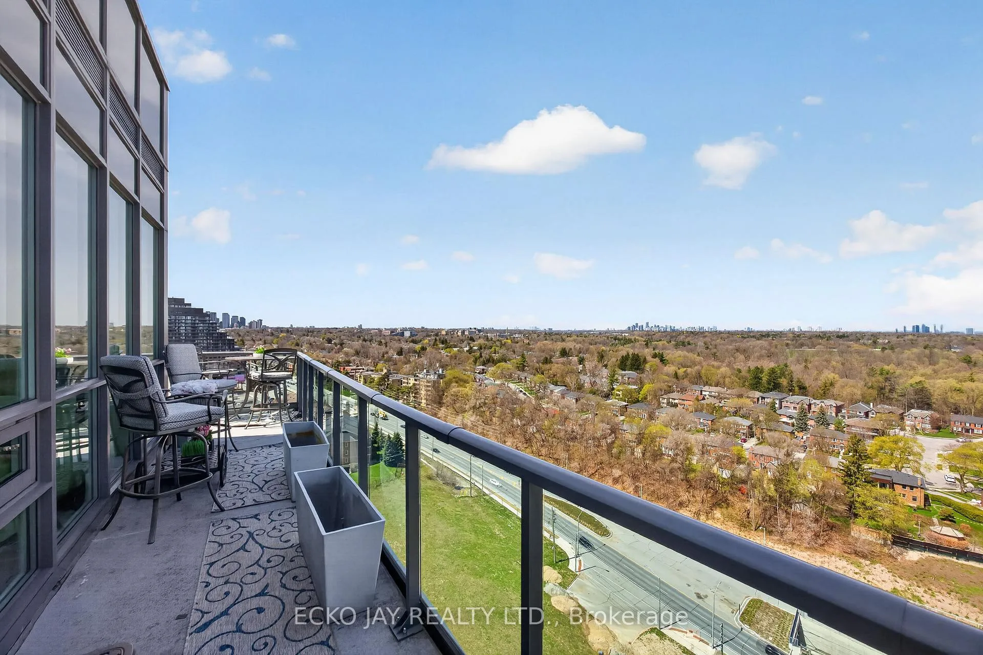 Photo 20 of Unit Ph01, 35 Brian Peck Crescent, Toronto, Thorncliffe Park — HOMEH
