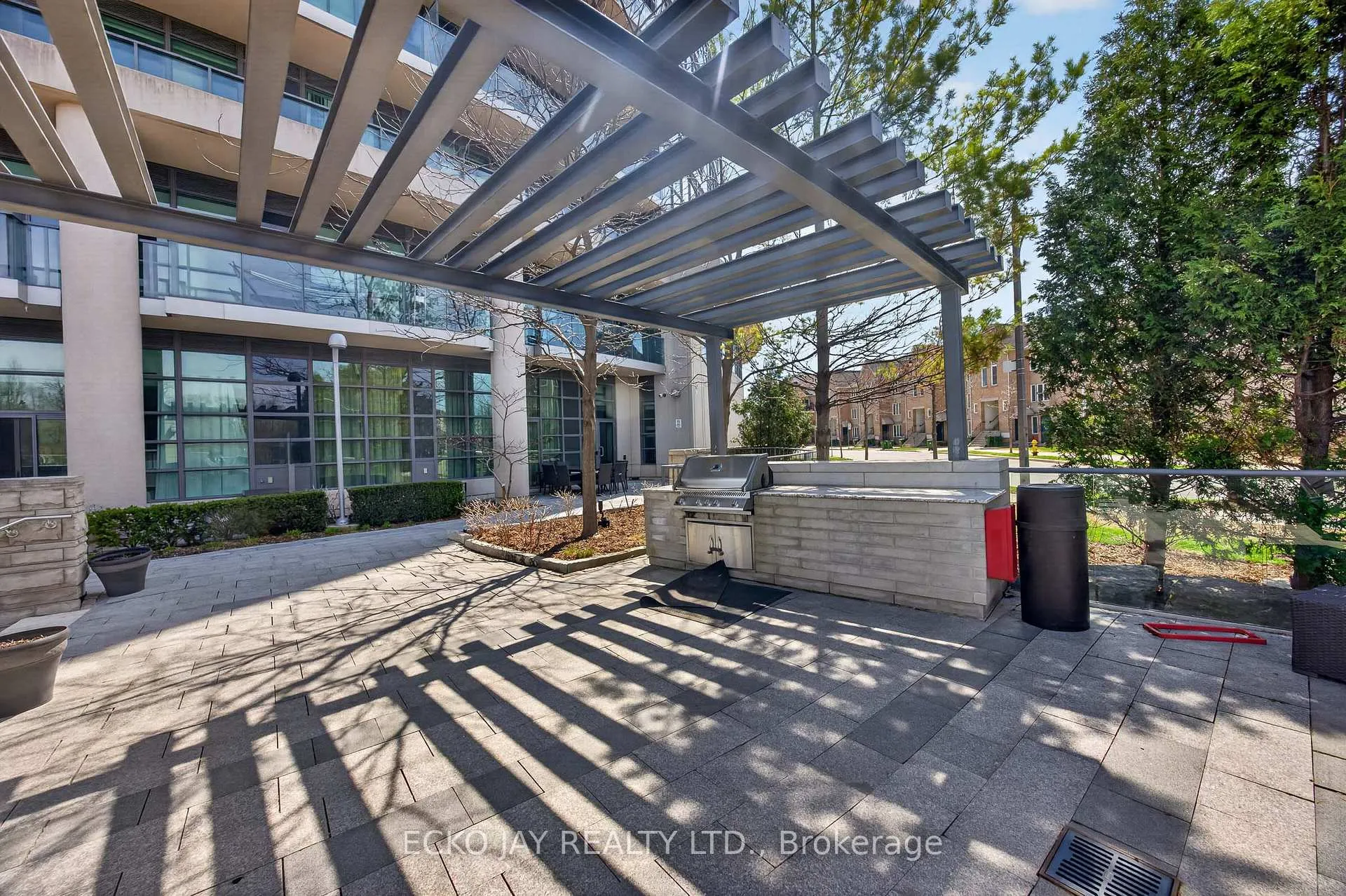 Photo 31 of Unit Ph01, 35 Brian Peck Crescent, Toronto, Thorncliffe Park — HOMEH