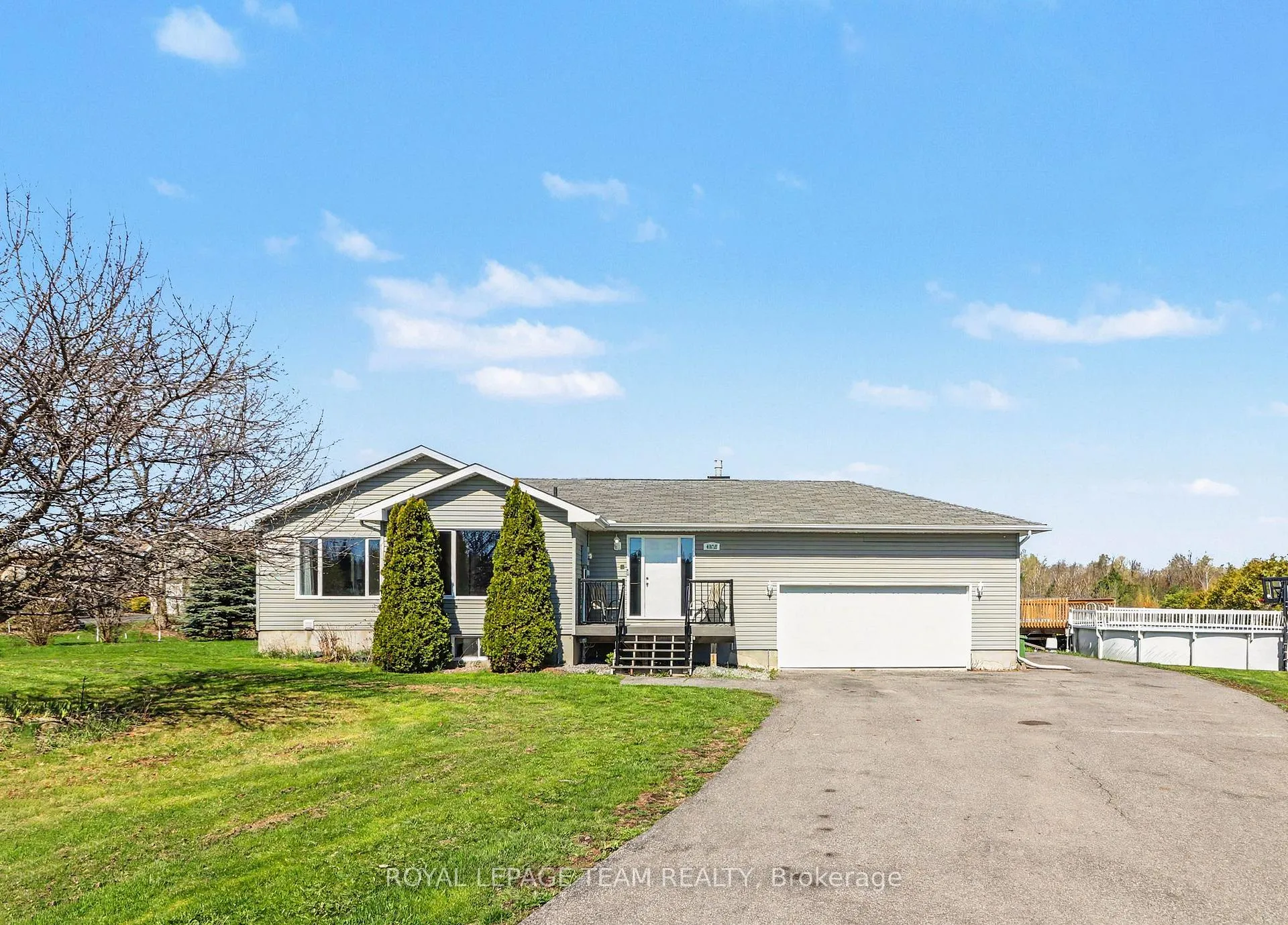 Front of 4038 Calbrent Way