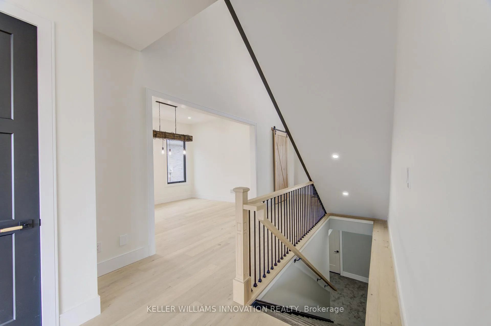 Photo 7 of 8 Edgeview Crescent W, Middlesex Centre, Kilworth — HOMEH