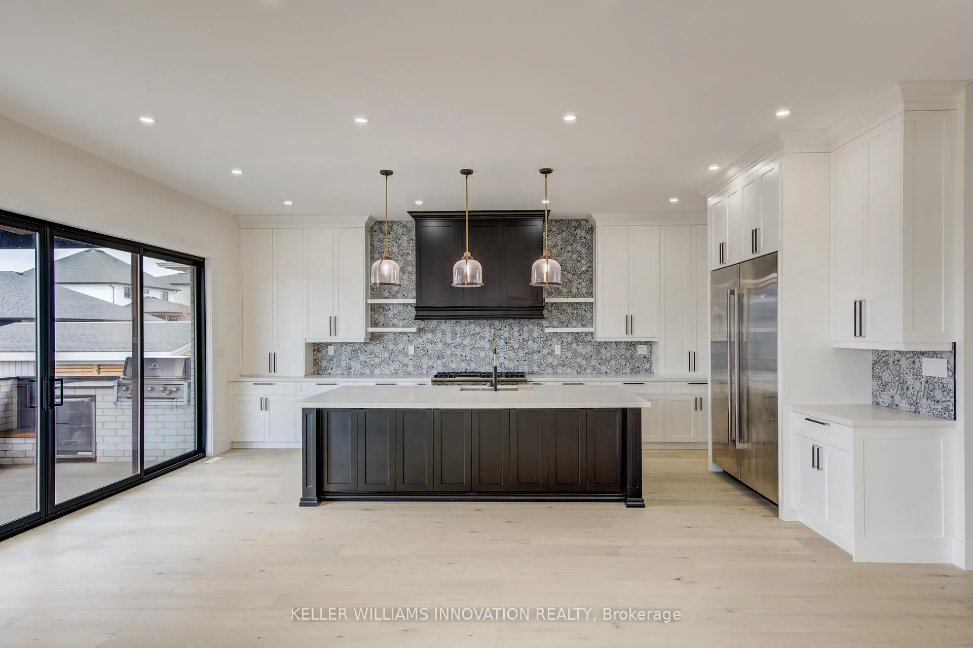 Photo 13 of 8 Edgeview Crescent W, Middlesex Centre, Kilworth — HOMEH