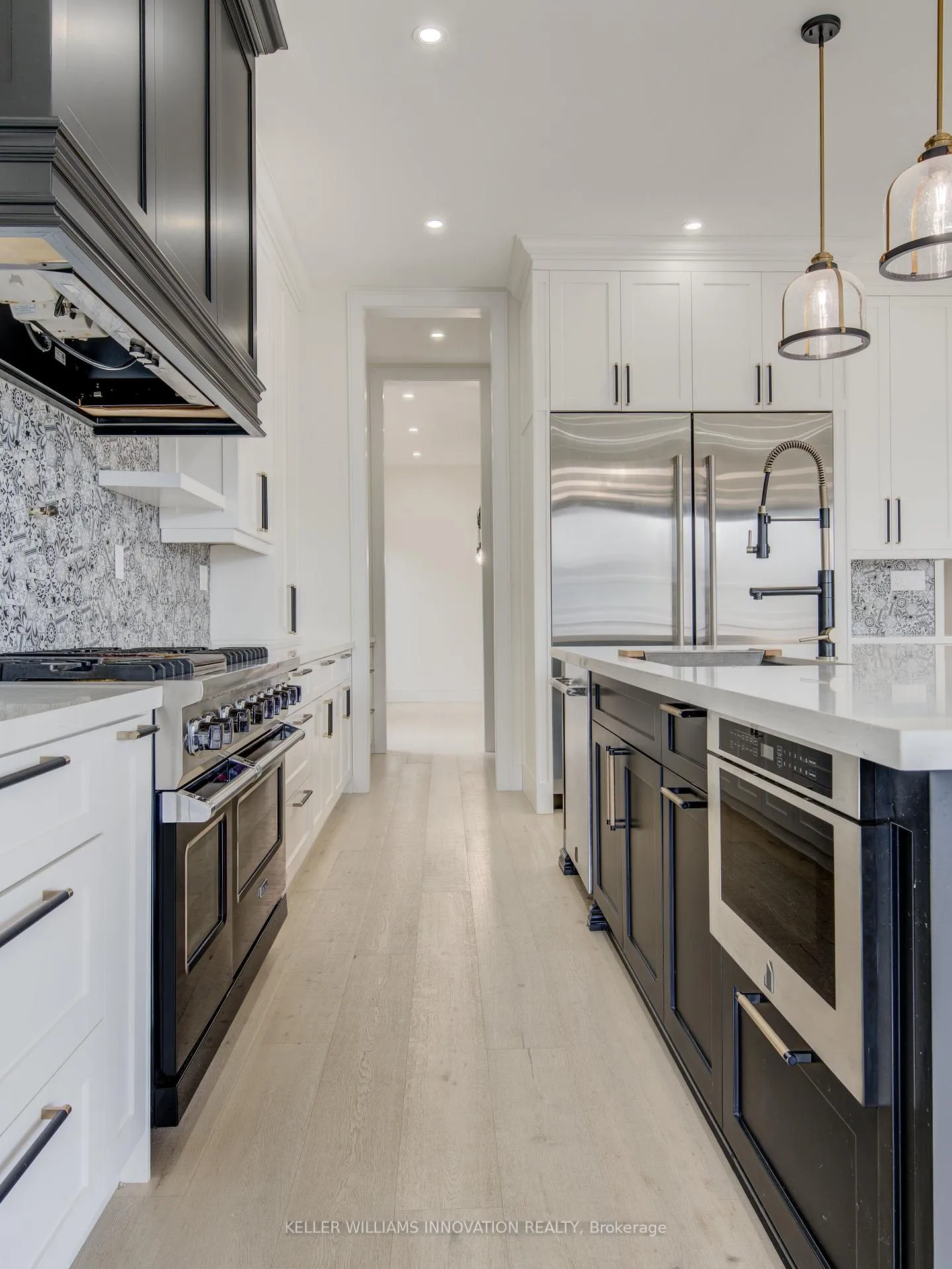 Photo 17 of 8 Edgeview Crescent W, Middlesex Centre, Kilworth — HOMEH