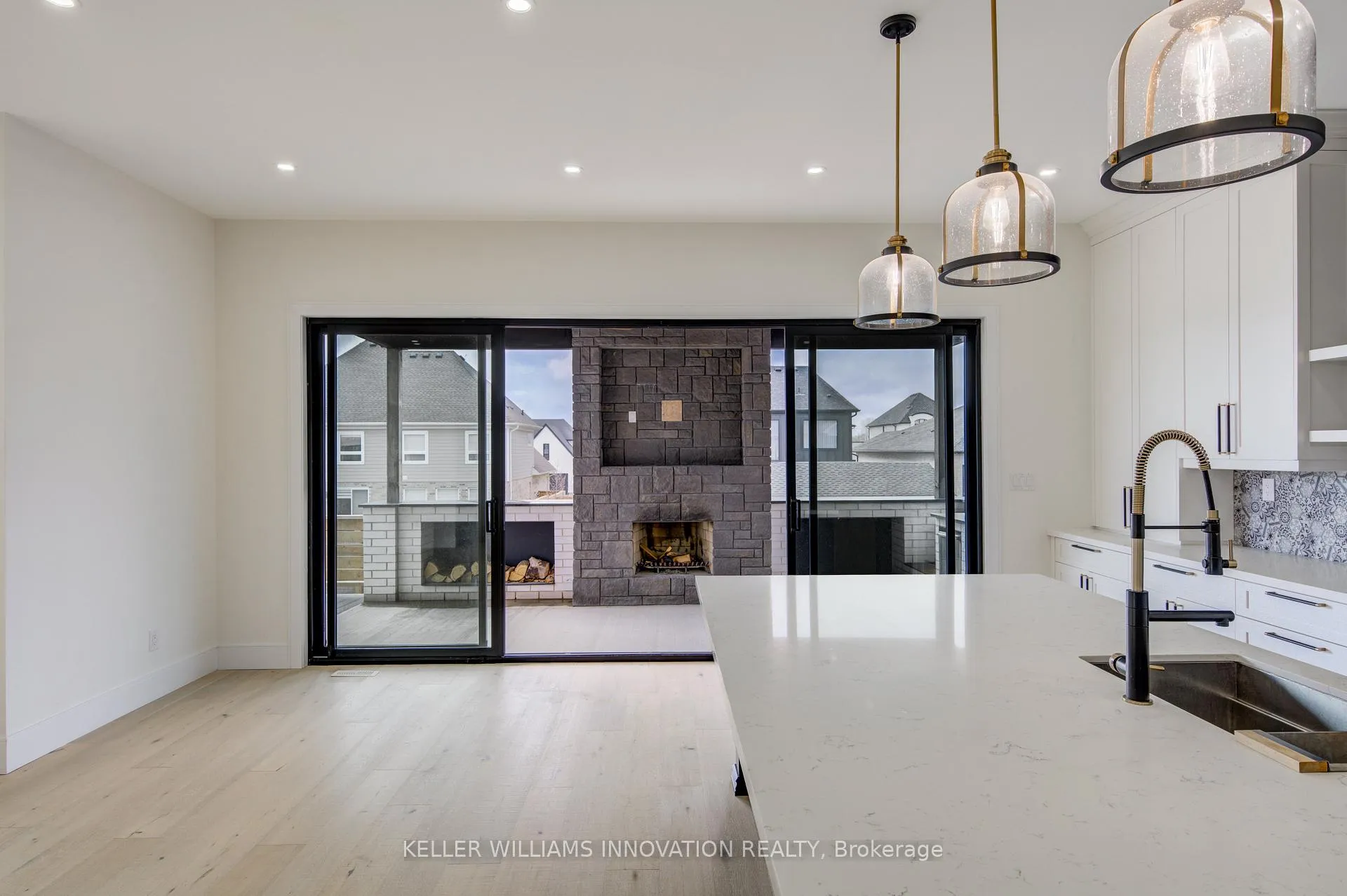 Photo 18 of 8 Edgeview Crescent W, Middlesex Centre, Kilworth — HOMEH