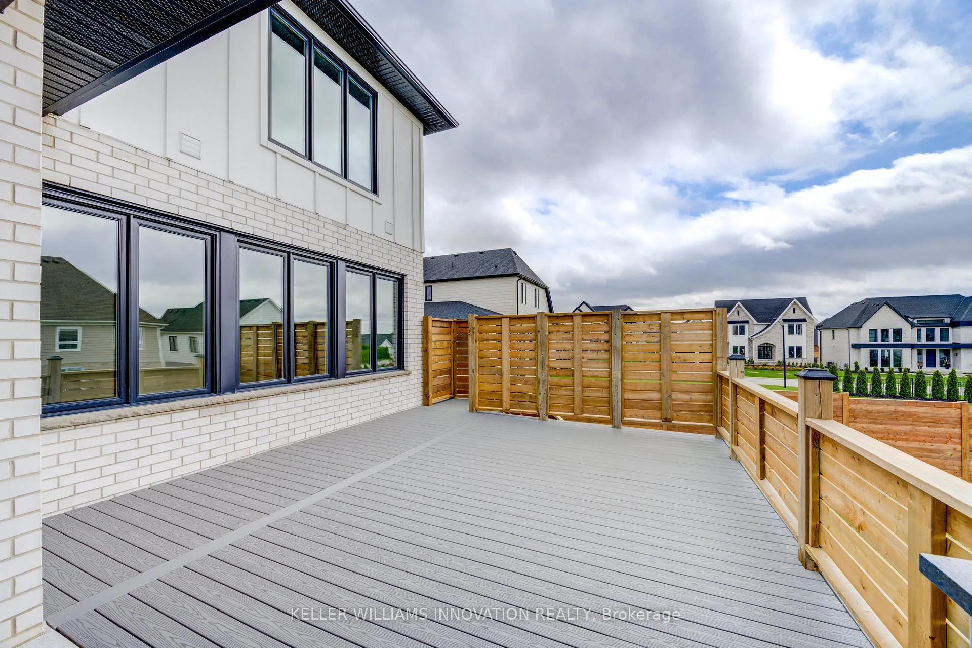 Photo 20 of 8 Edgeview Crescent W, Middlesex Centre, Kilworth — HOMEH