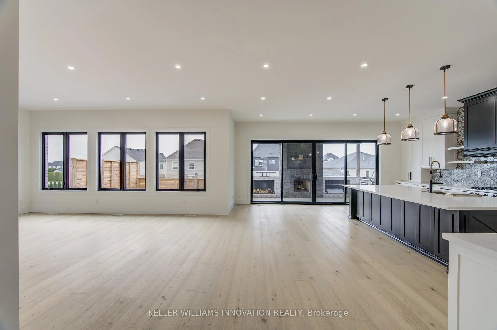 Photo 24 of 8 Edgeview Crescent W, Middlesex Centre, Kilworth — HOMEH