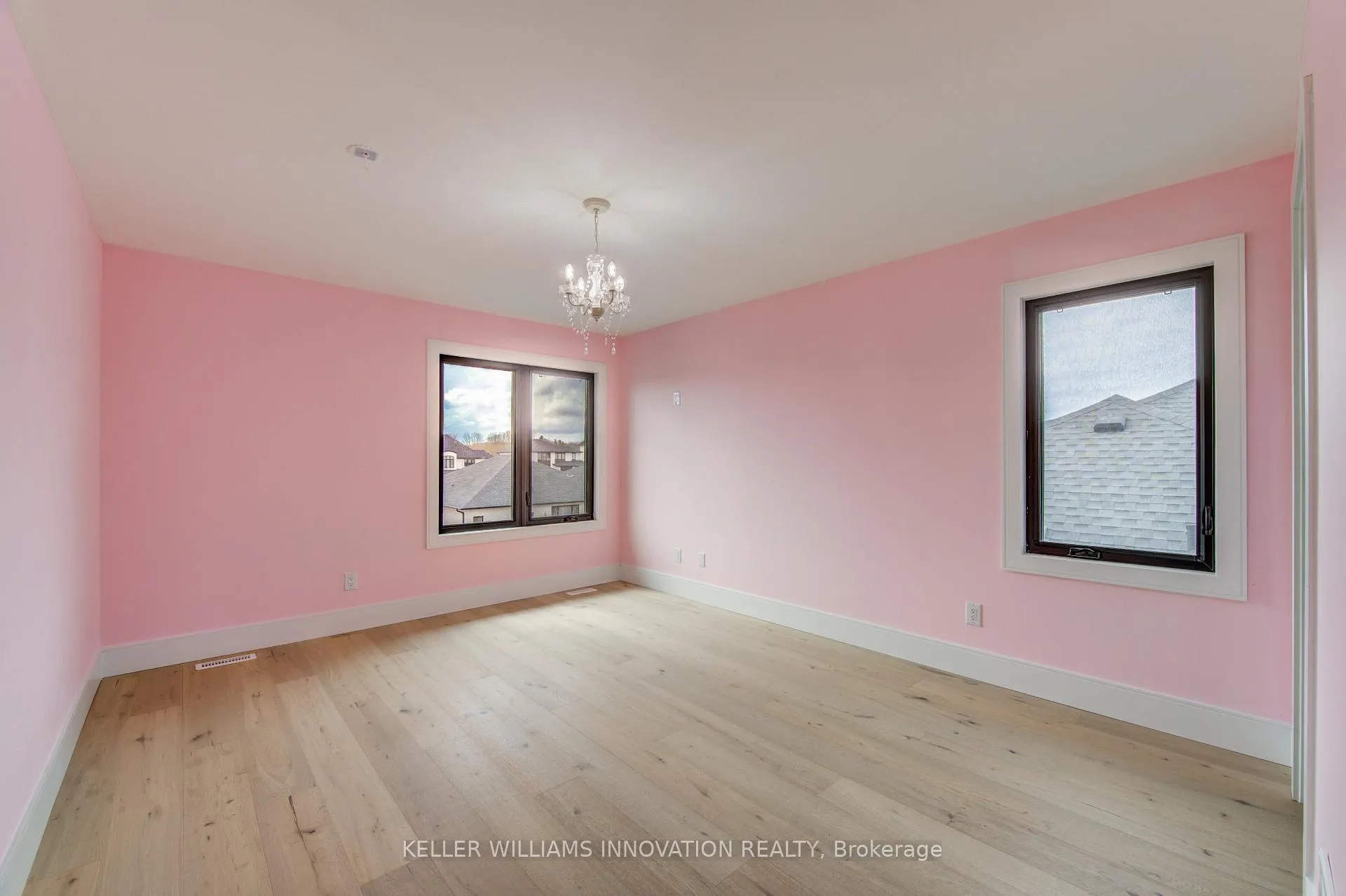 Photo 31 of 8 Edgeview Crescent W, Middlesex Centre, Kilworth — HOMEH