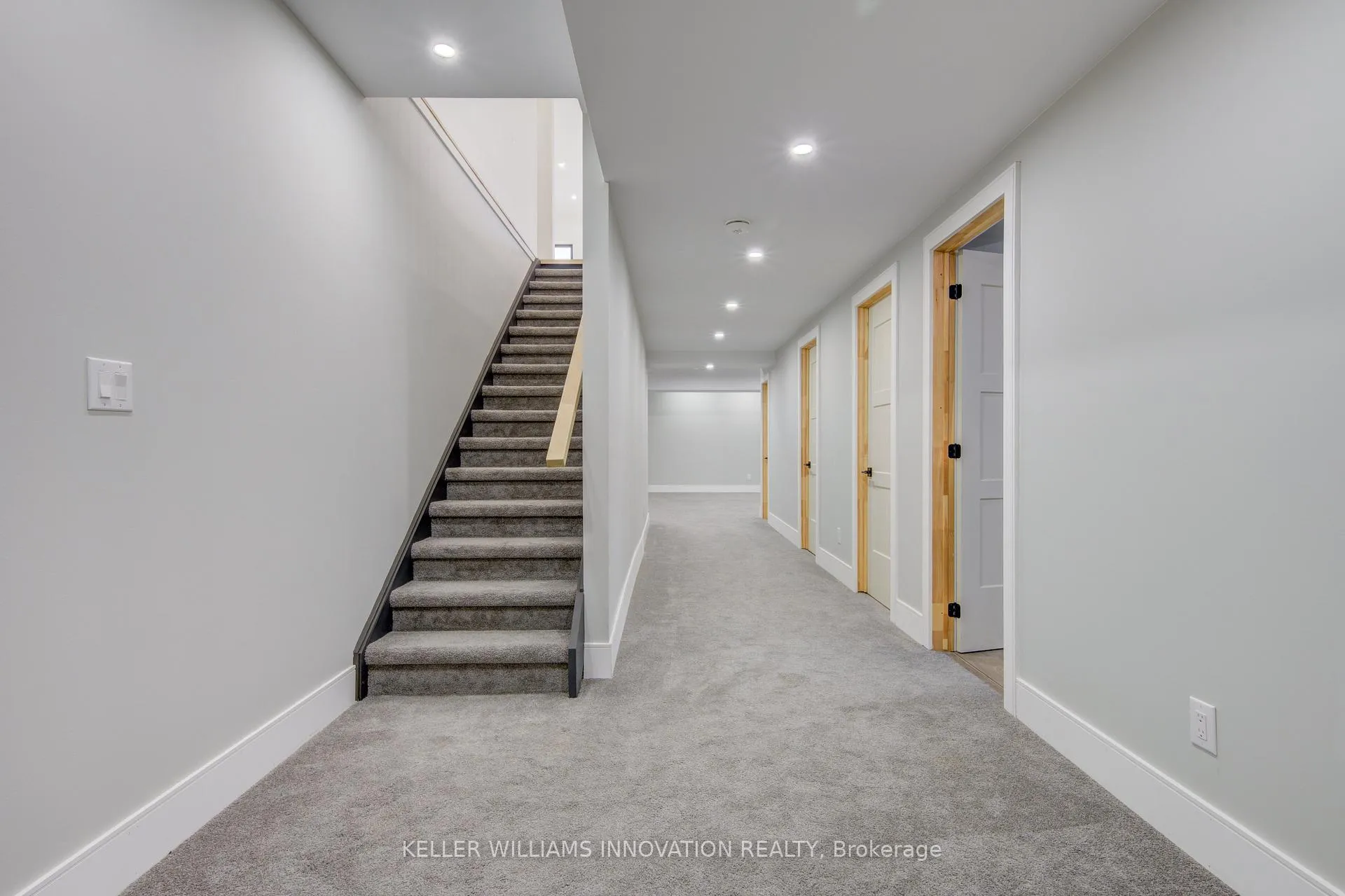 Photo 42 of 8 Edgeview Crescent W, Middlesex Centre, Kilworth — HOMEH