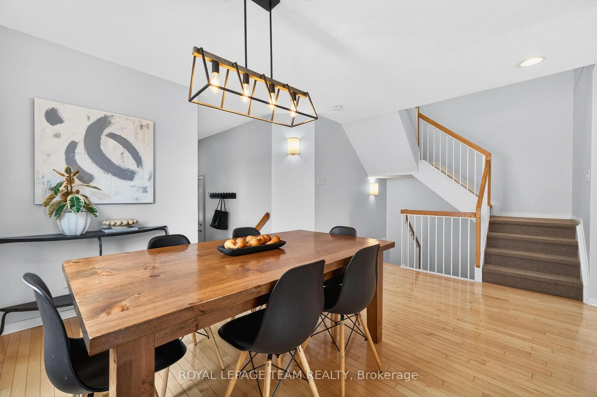 Photo 11 of 75 Scampton Drive, Ottawa, Kanata - Morgan's Grant/South March — HOMEH