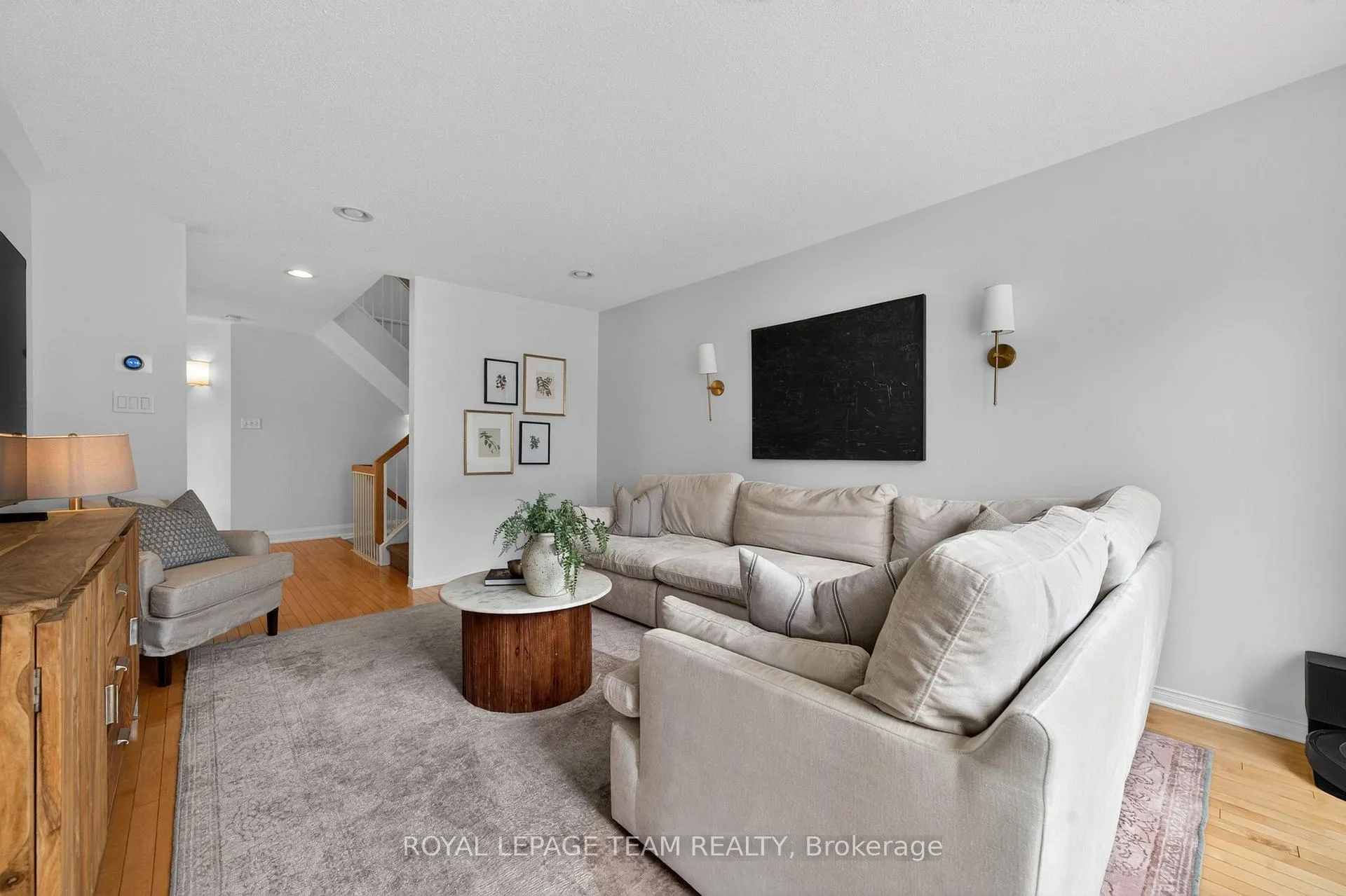 Photo 23 of 75 Scampton Drive, Ottawa, Kanata - Morgan's Grant/South March — HOMEH