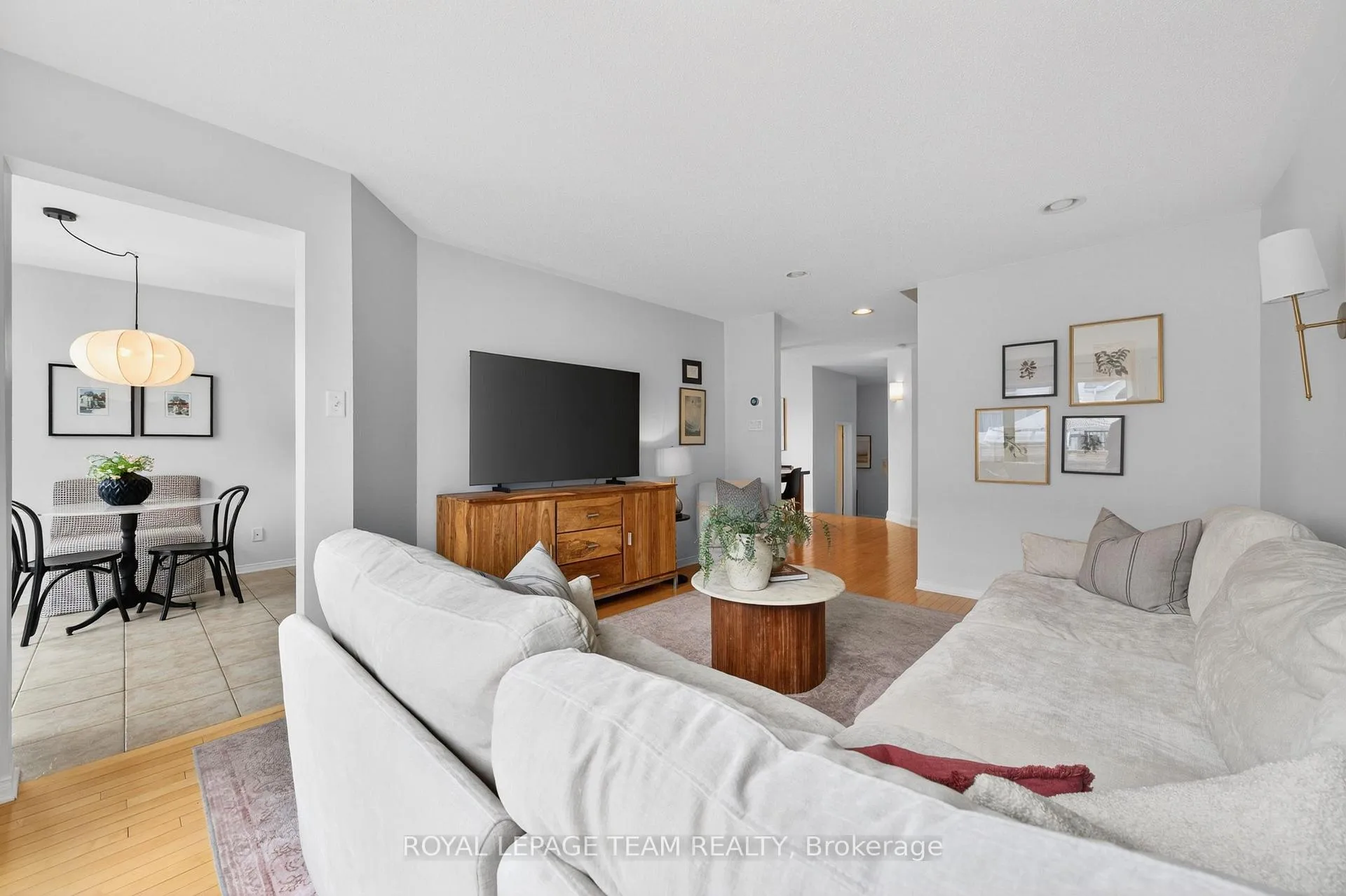 Photo 24 of 75 Scampton Drive, Ottawa, Kanata - Morgan's Grant/South March — HOMEH