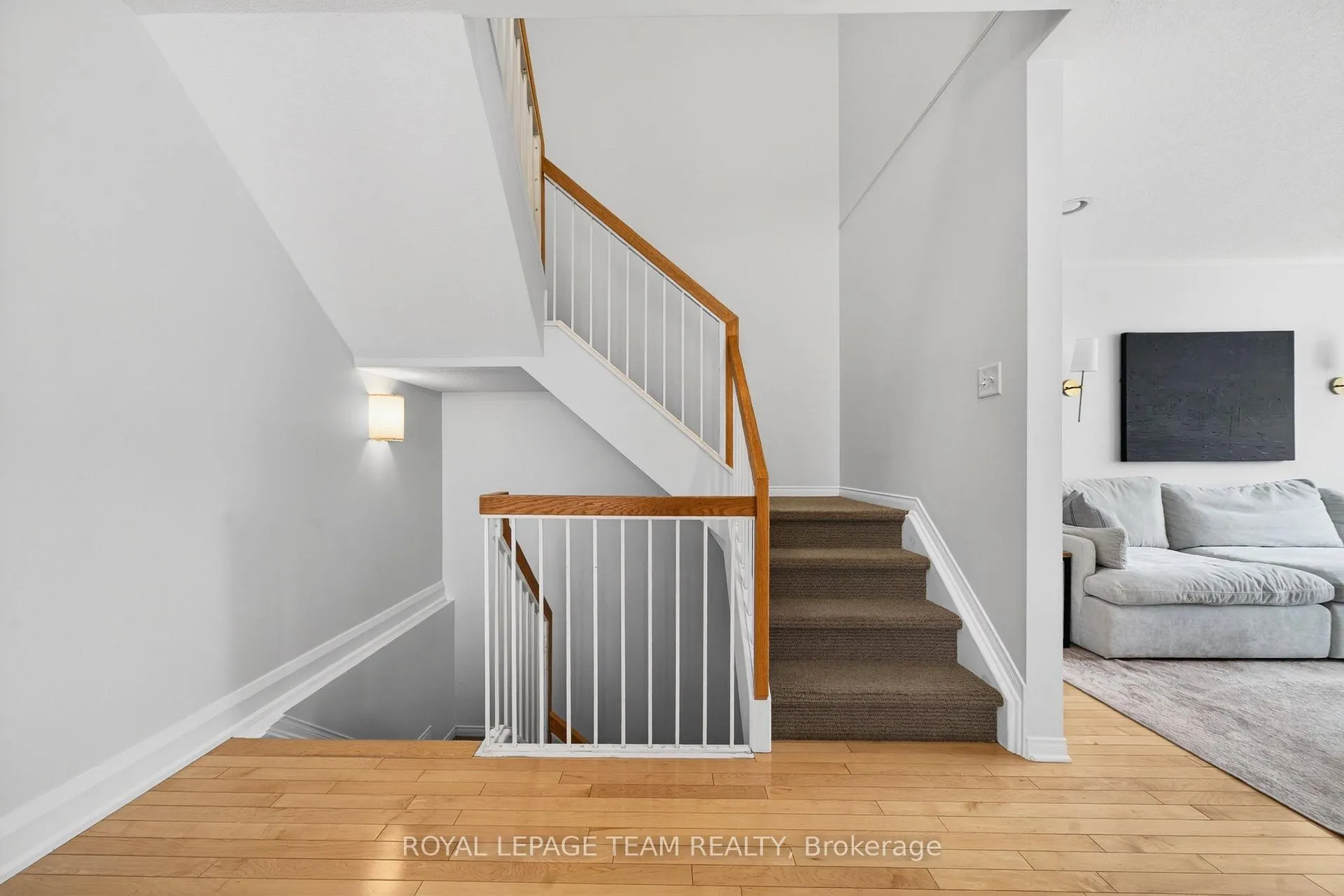 Photo 25 of 75 Scampton Drive, Ottawa, Kanata - Morgan's Grant/South March — HOMEH