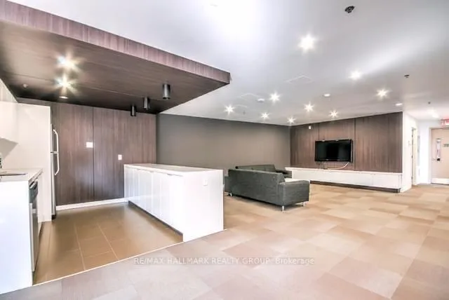 Photo 13 of Unit 409, 360 Mcleod Street, Ottawa, Ottawa Centre — HOMEH