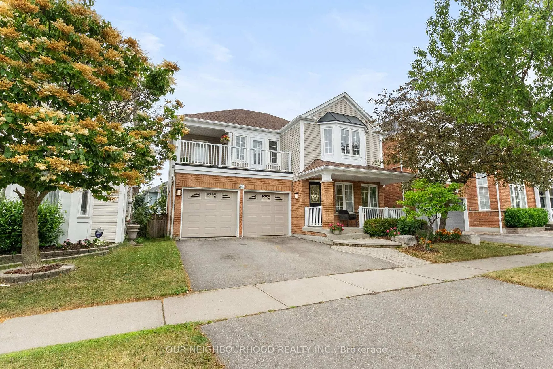 Front of 862 Audley Road S