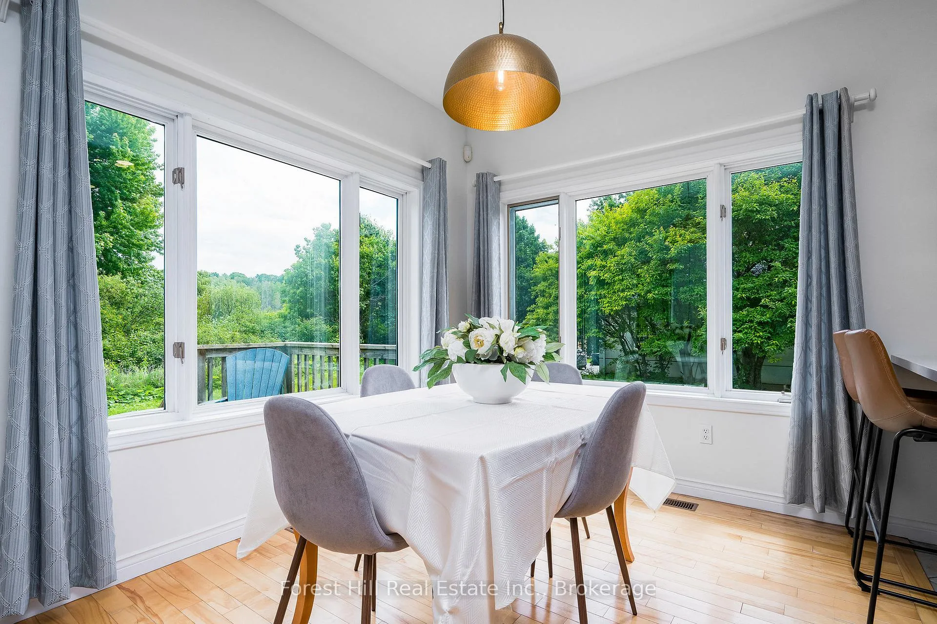 Photo 13 of 140 Augusta Crescent, Blue Mountains — HOMEH