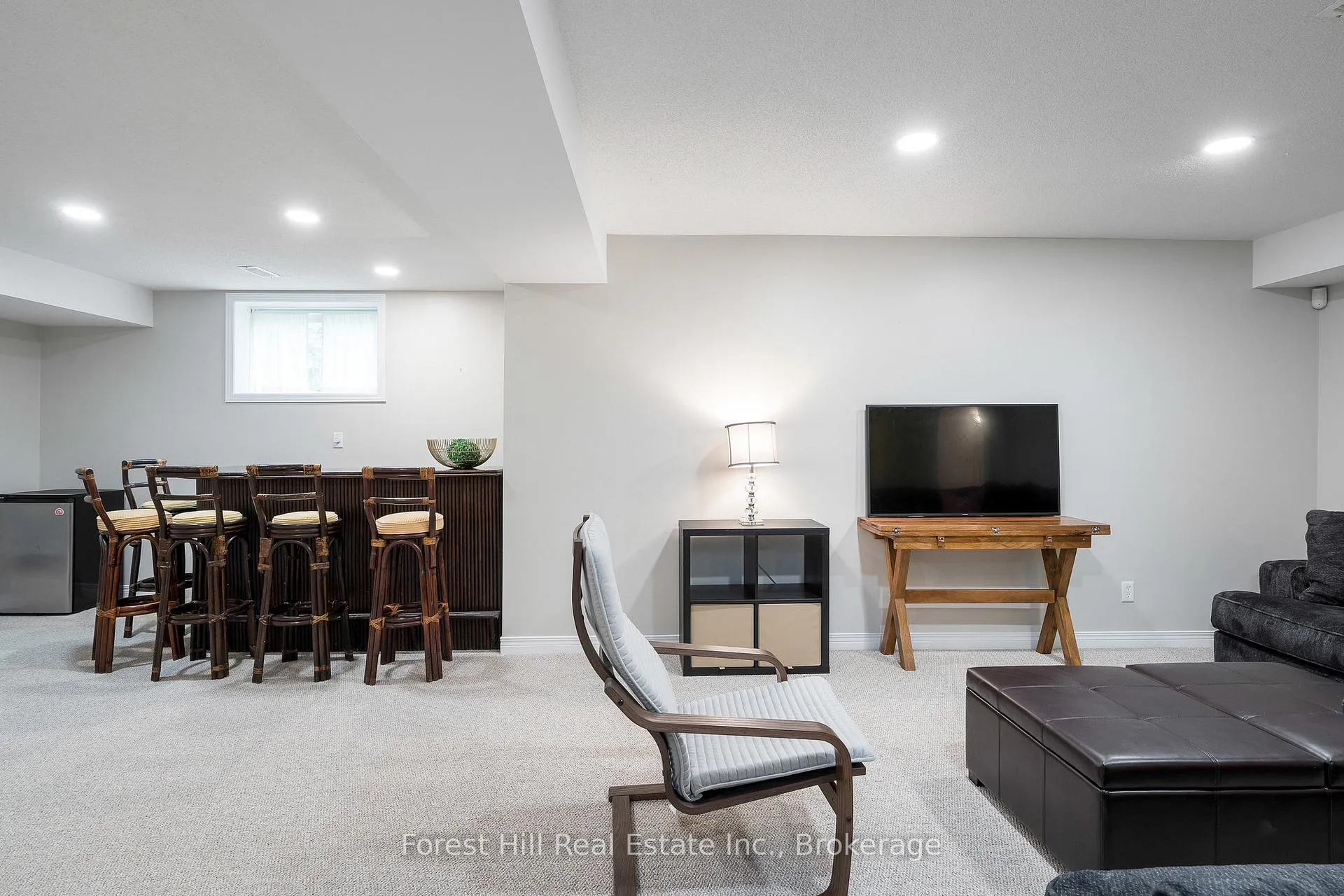 Photo 29 of 140 Augusta Crescent, Blue Mountains — HOMEH