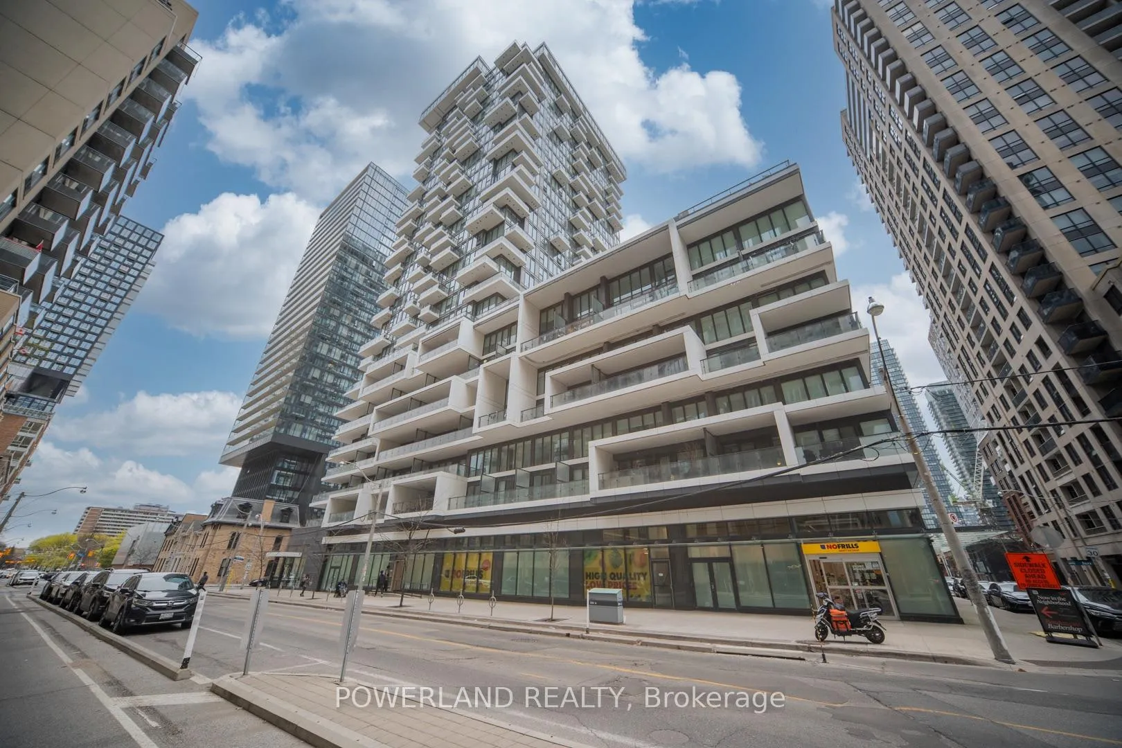 Photo 2 of Unit 3003, 77 Shuter Street, Toronto, Church-Yonge Corridor — HOMEH