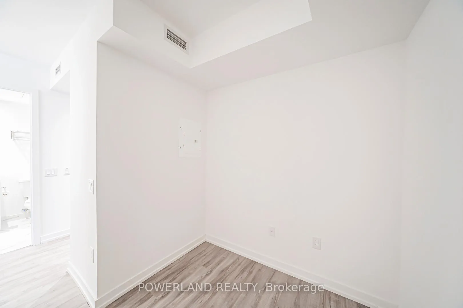 Photo 7 of Unit 3003, 77 Shuter Street, Toronto, Church-Yonge Corridor — HOMEH