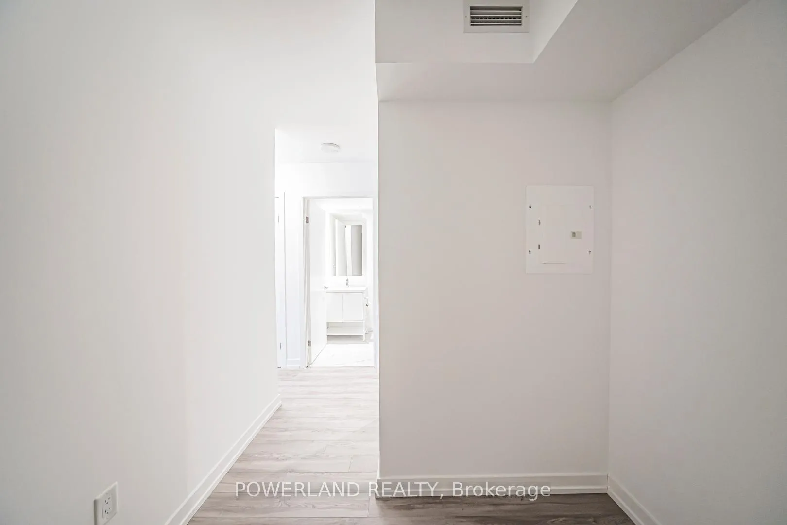 Photo 9 of Unit 3003, 77 Shuter Street, Toronto, Church-Yonge Corridor — HOMEH