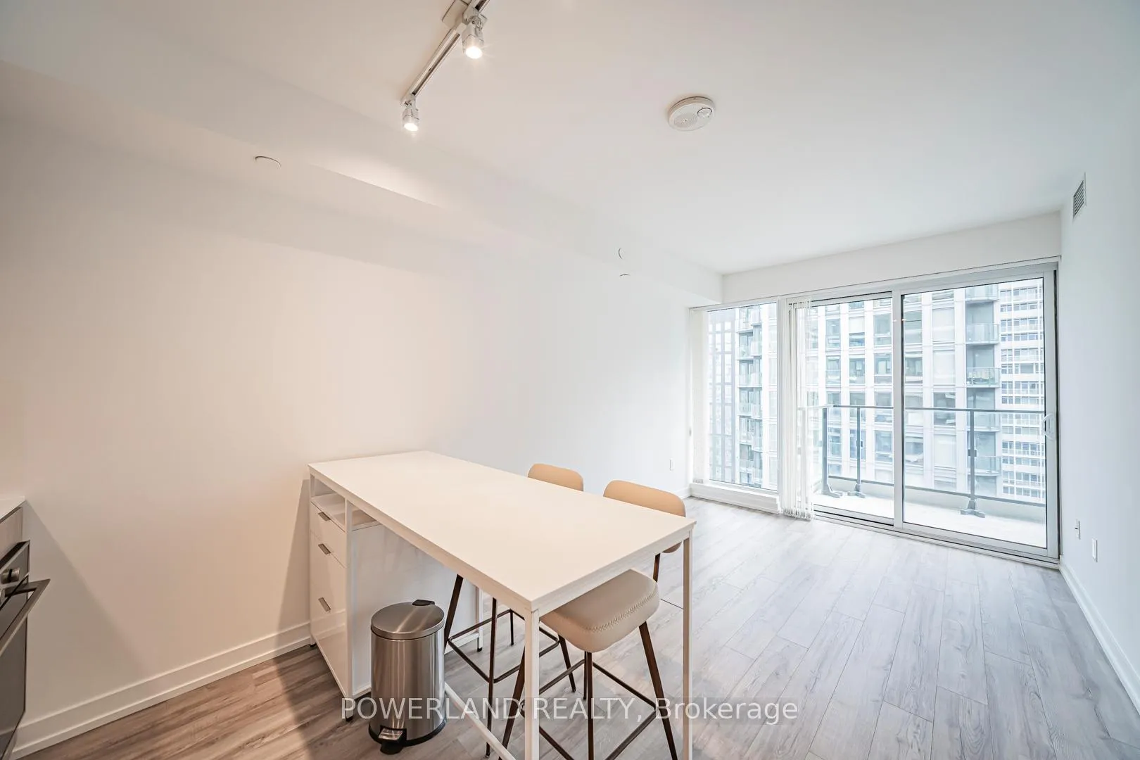 Photo 11 of Unit 3003, 77 Shuter Street, Toronto, Church-Yonge Corridor — HOMEH
