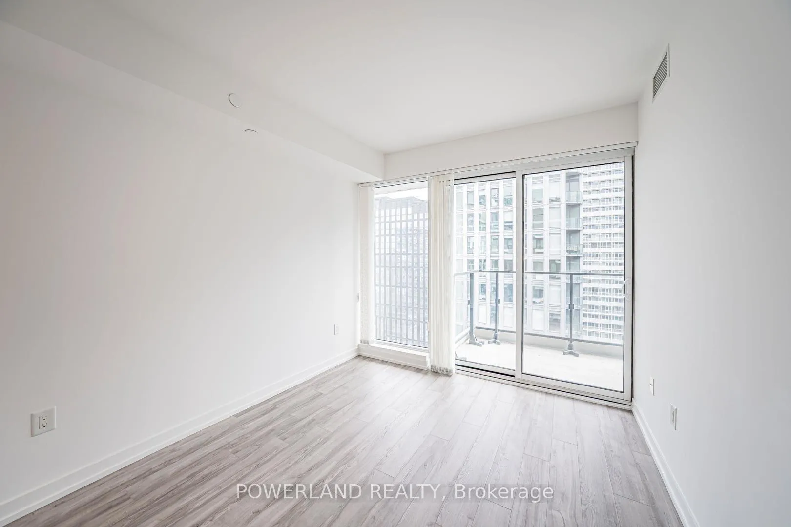 Photo 17 of Unit 3003, 77 Shuter Street, Toronto, Church-Yonge Corridor — HOMEH