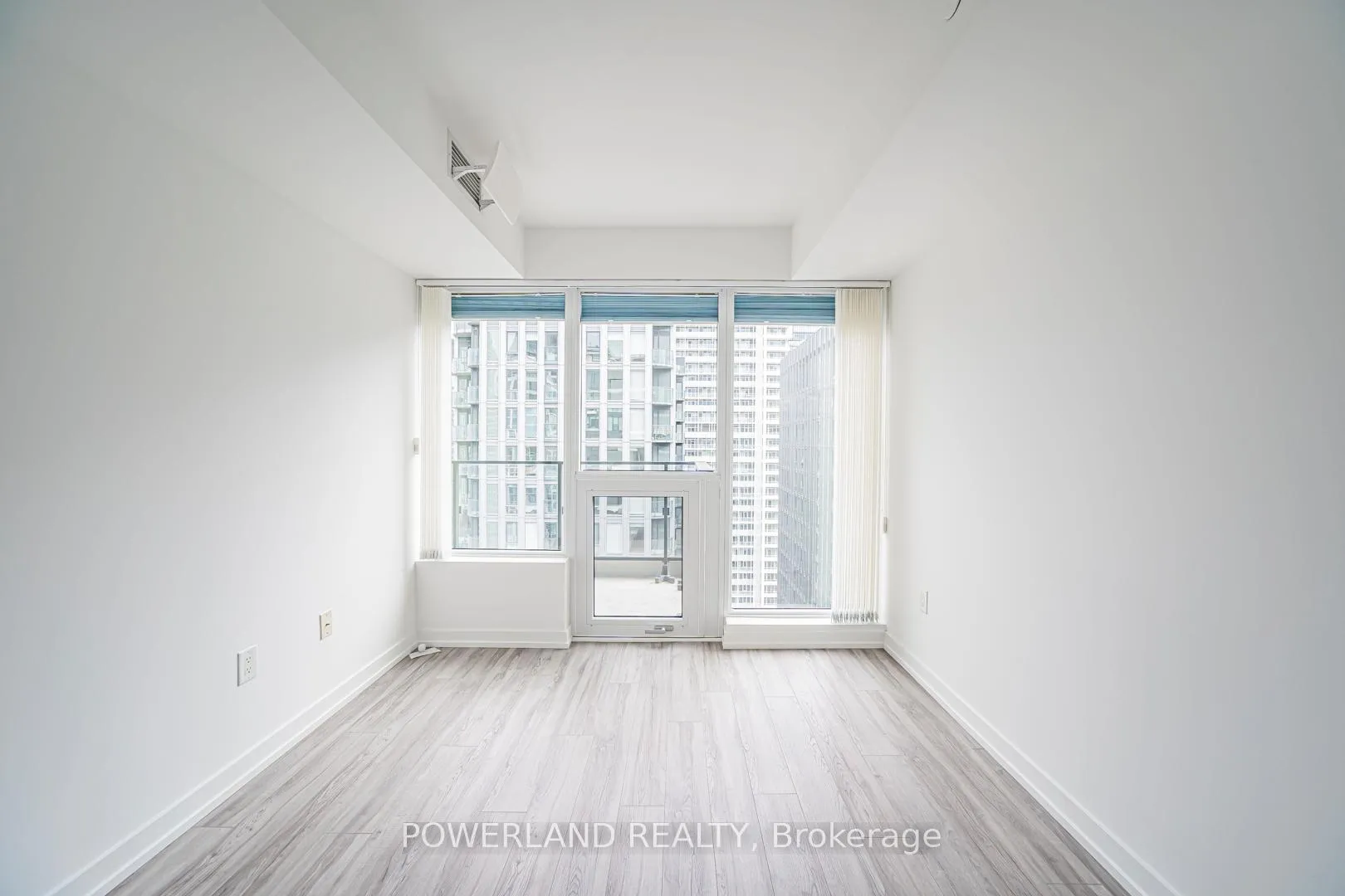 Photo 18 of Unit 3003, 77 Shuter Street, Toronto, Church-Yonge Corridor — HOMEH