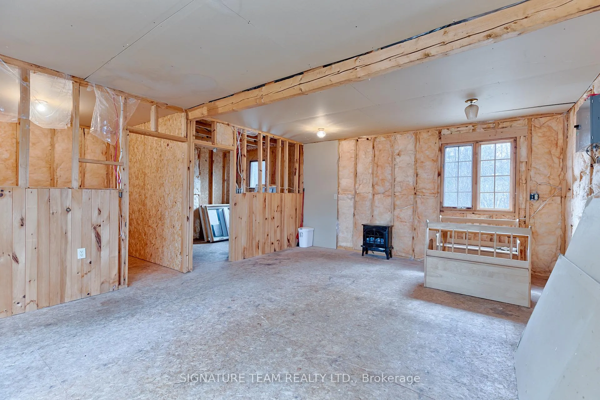 Photo 12 of 7B Bunchberry Lane, North Algona Wilberforce, North Algona/Wilberforce Twp — HOMEH