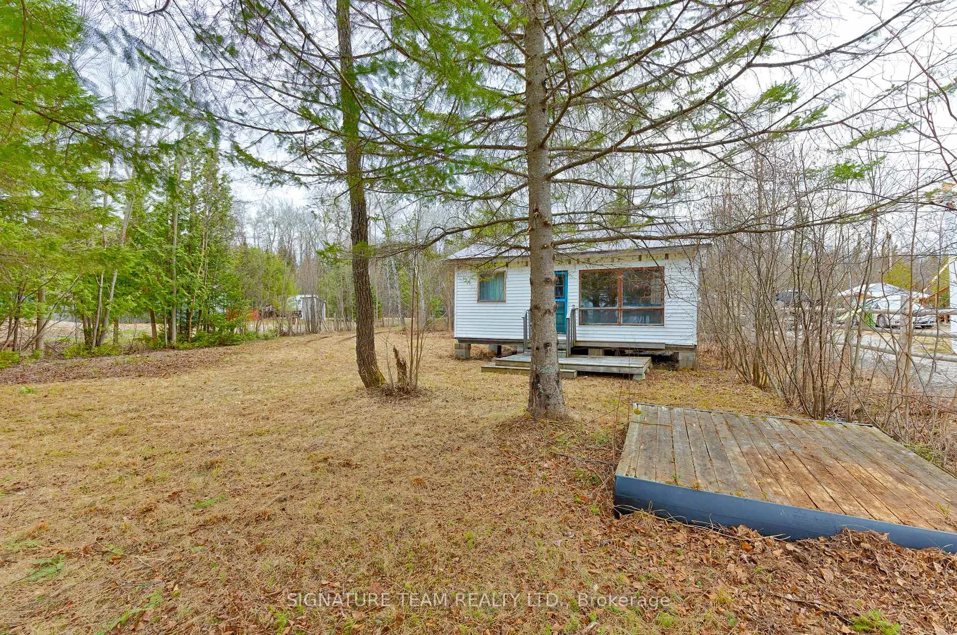 Photo 21 of 7B Bunchberry Lane, North Algona Wilberforce, North Algona/Wilberforce Twp — HOMEH