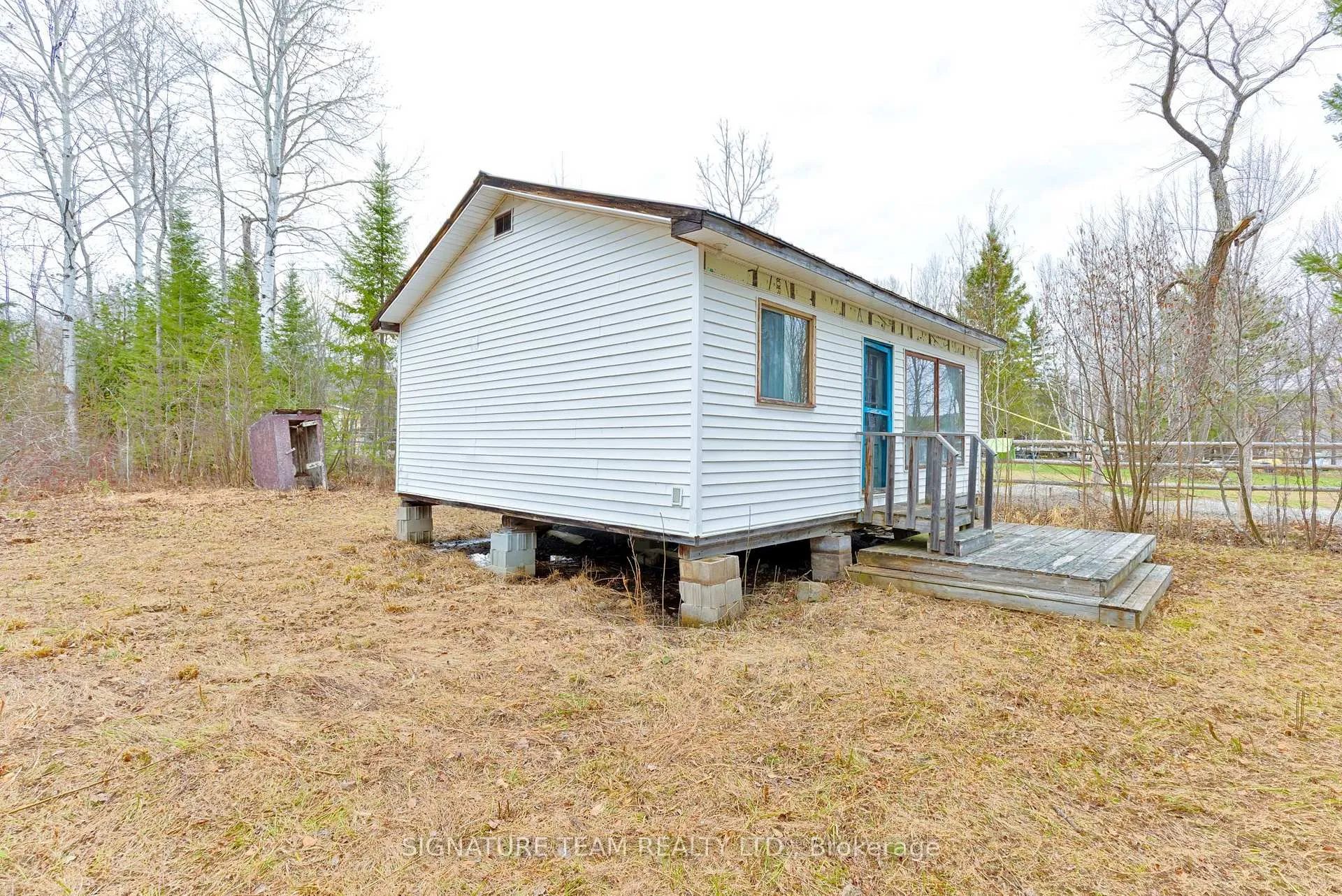 Photo 26 of 7B Bunchberry Lane, North Algona Wilberforce, North Algona/Wilberforce Twp — HOMEH