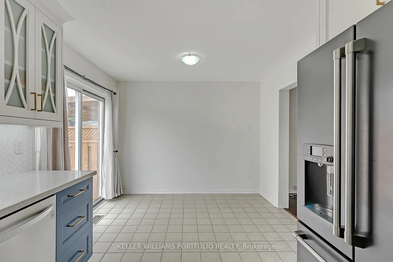Photo 14 of 1458 Quest Circle, Mississauga, Meadowvale Village — HOMEH