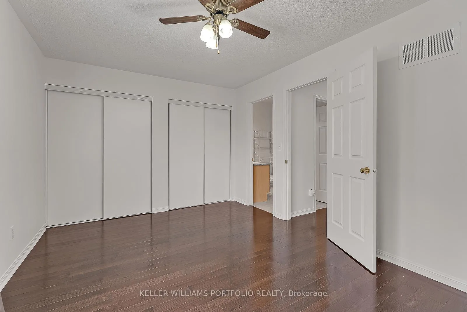 Photo 21 of 1458 Quest Circle, Mississauga, Meadowvale Village — HOMEH