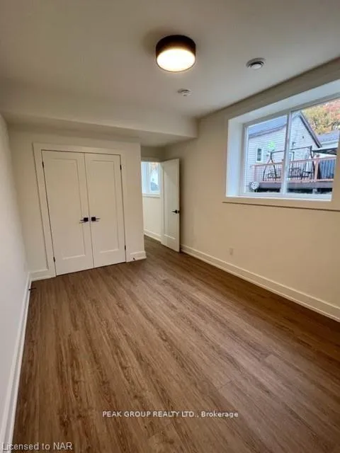 Photo 12 of 4590 Lee Avenue, Niagara Falls, Ascot — HOMEH