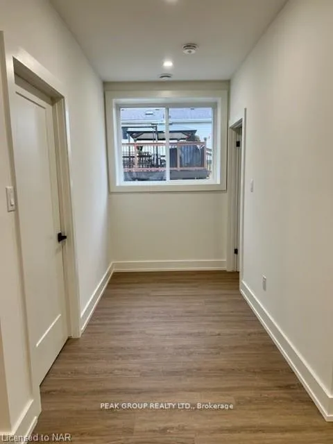 Photo 14 of 4590 Lee Avenue, Niagara Falls, Ascot — HOMEH