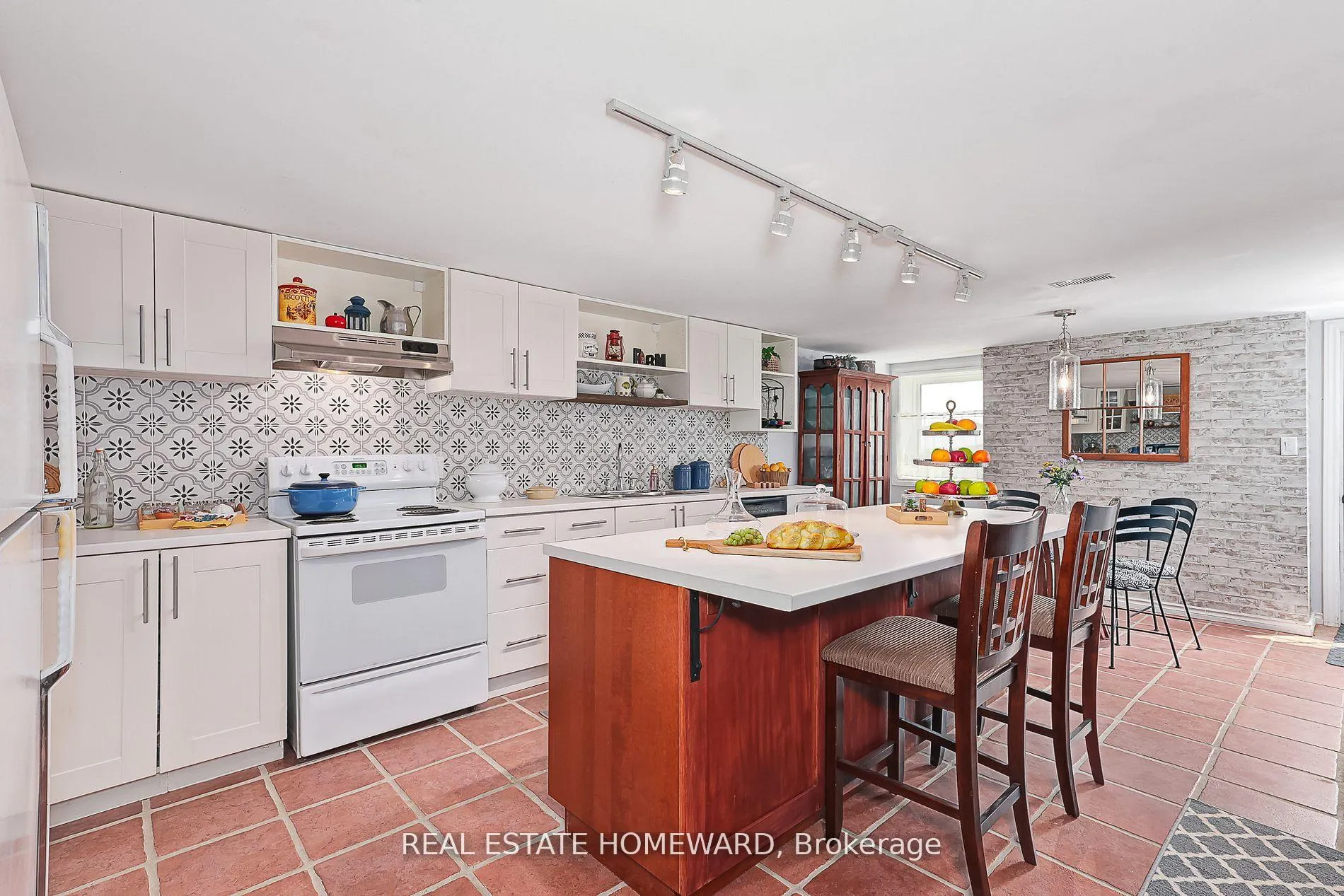 Photo 21 of 137295 Grey Road 12, Meaford — HOMEH