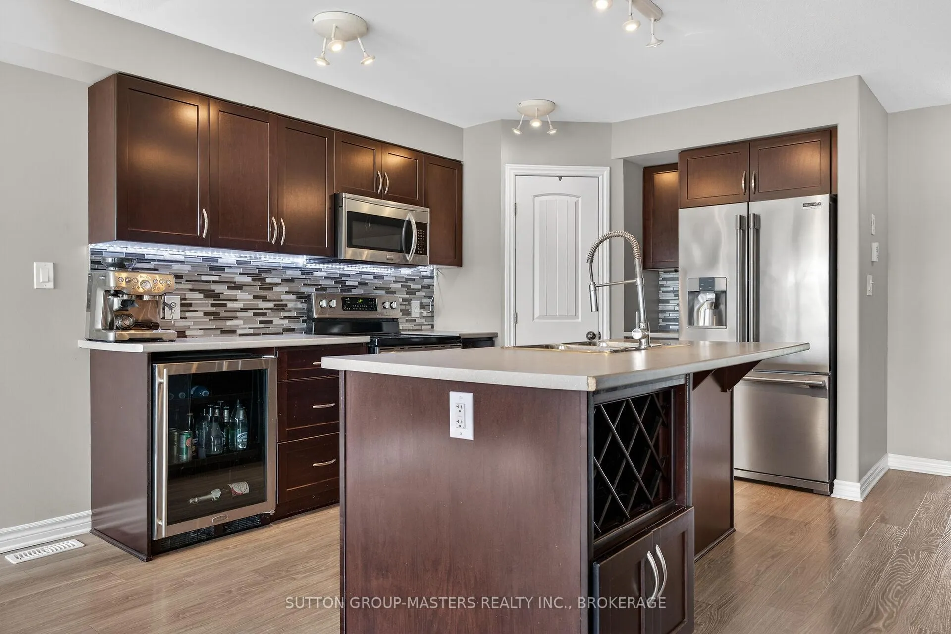 Photo 11 of 1165 Horizon Drive, Kingston, City Northwest — HOMEH