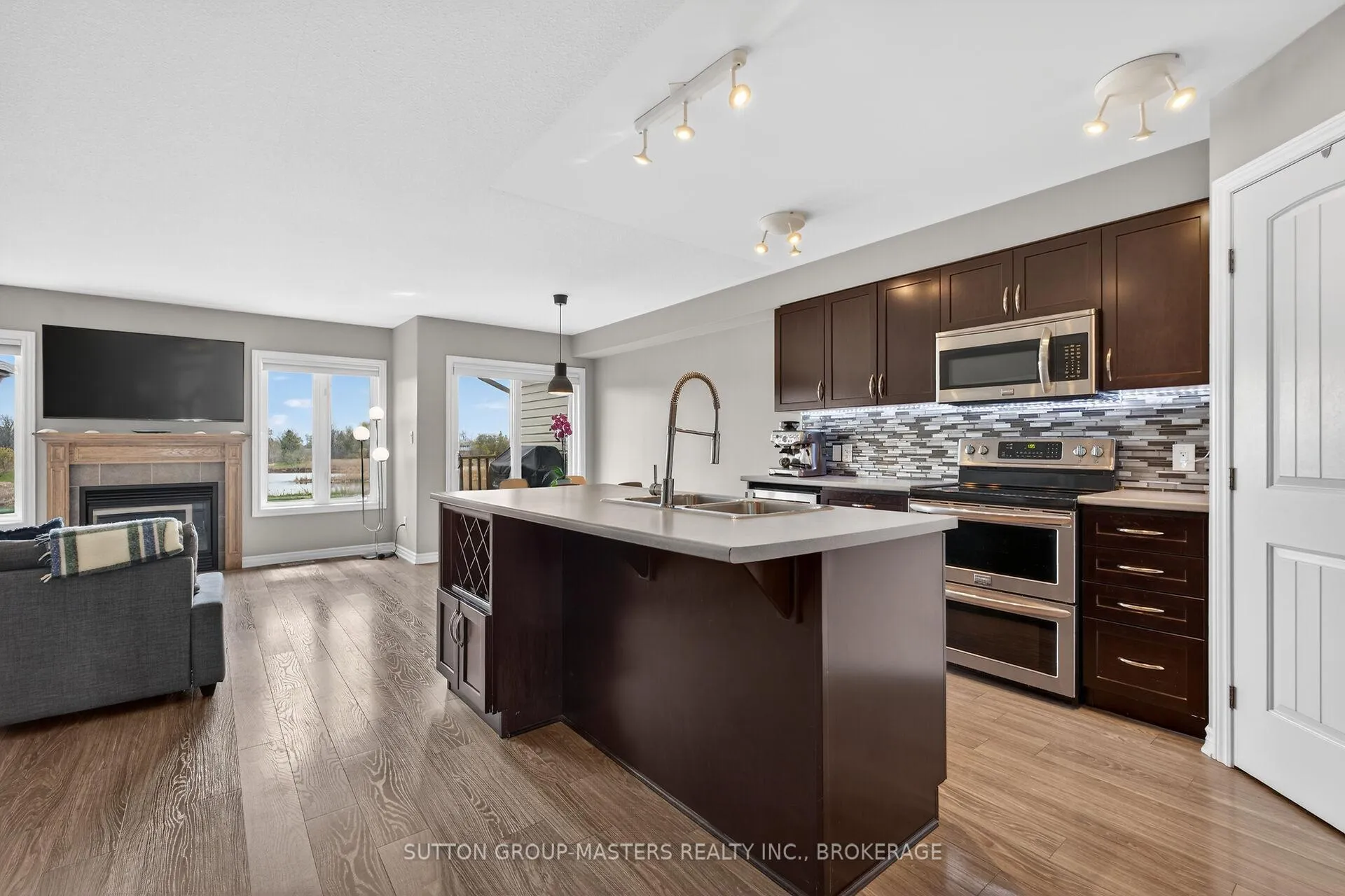 Photo 14 of 1165 Horizon Drive, Kingston, City Northwest — HOMEH