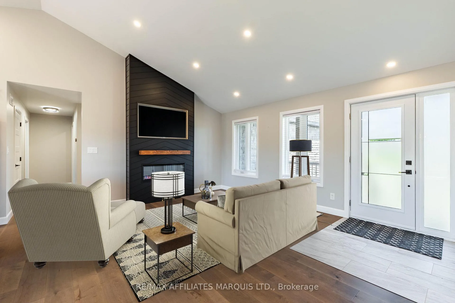 Photo 7 of 6836 James Crescent, South Glengarry, South Glengarry (Charlottenburgh) Twp — HOMEH