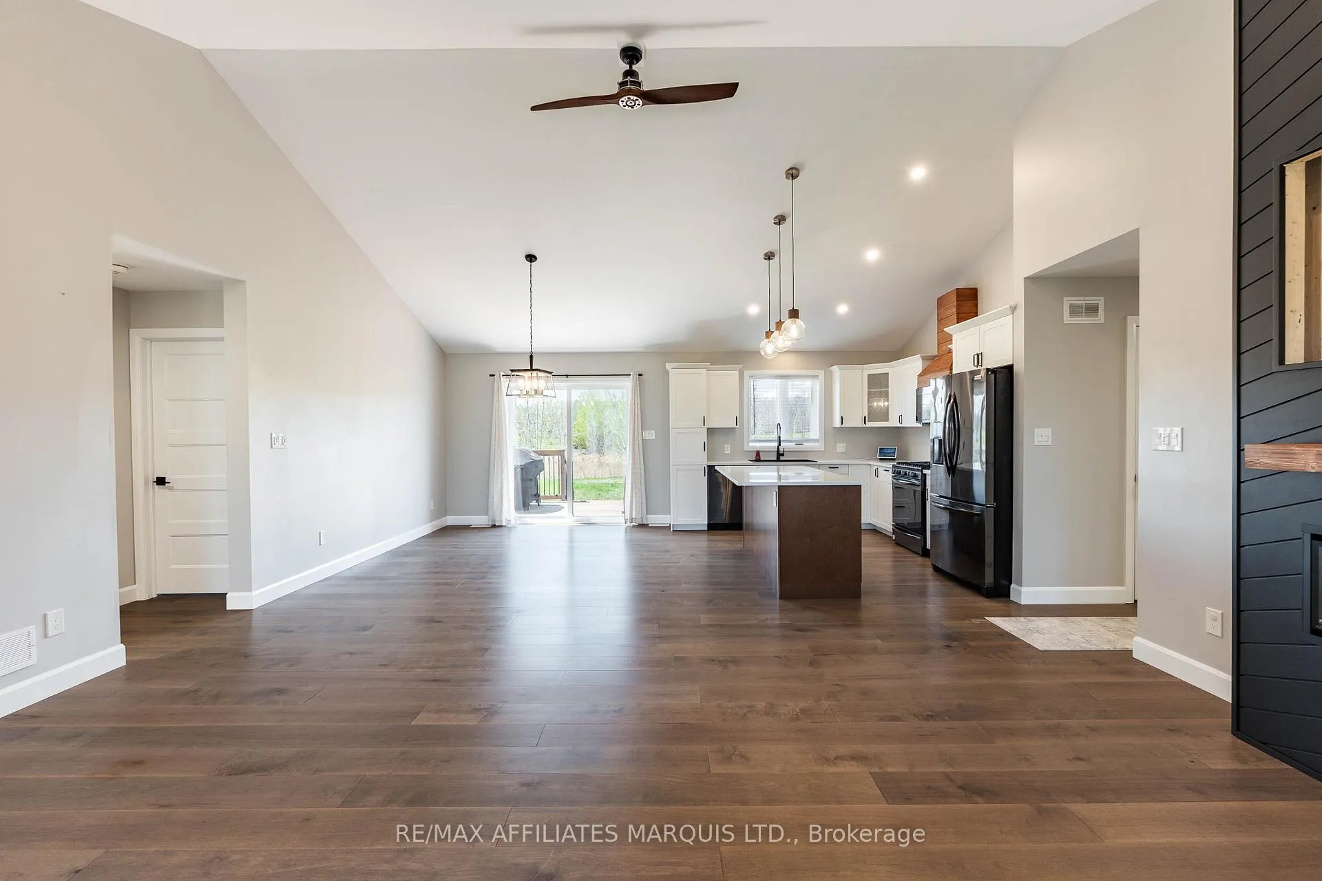 Photo 10 of 6836 James Crescent, South Glengarry, South Glengarry (Charlottenburgh) Twp — HOMEH