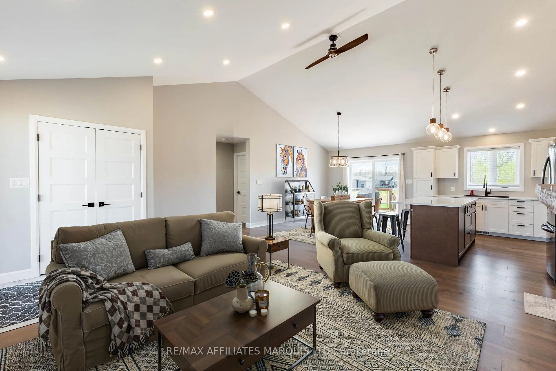 Photo 11 of 6836 James Crescent, South Glengarry, South Glengarry (Charlottenburgh) Twp — HOMEH