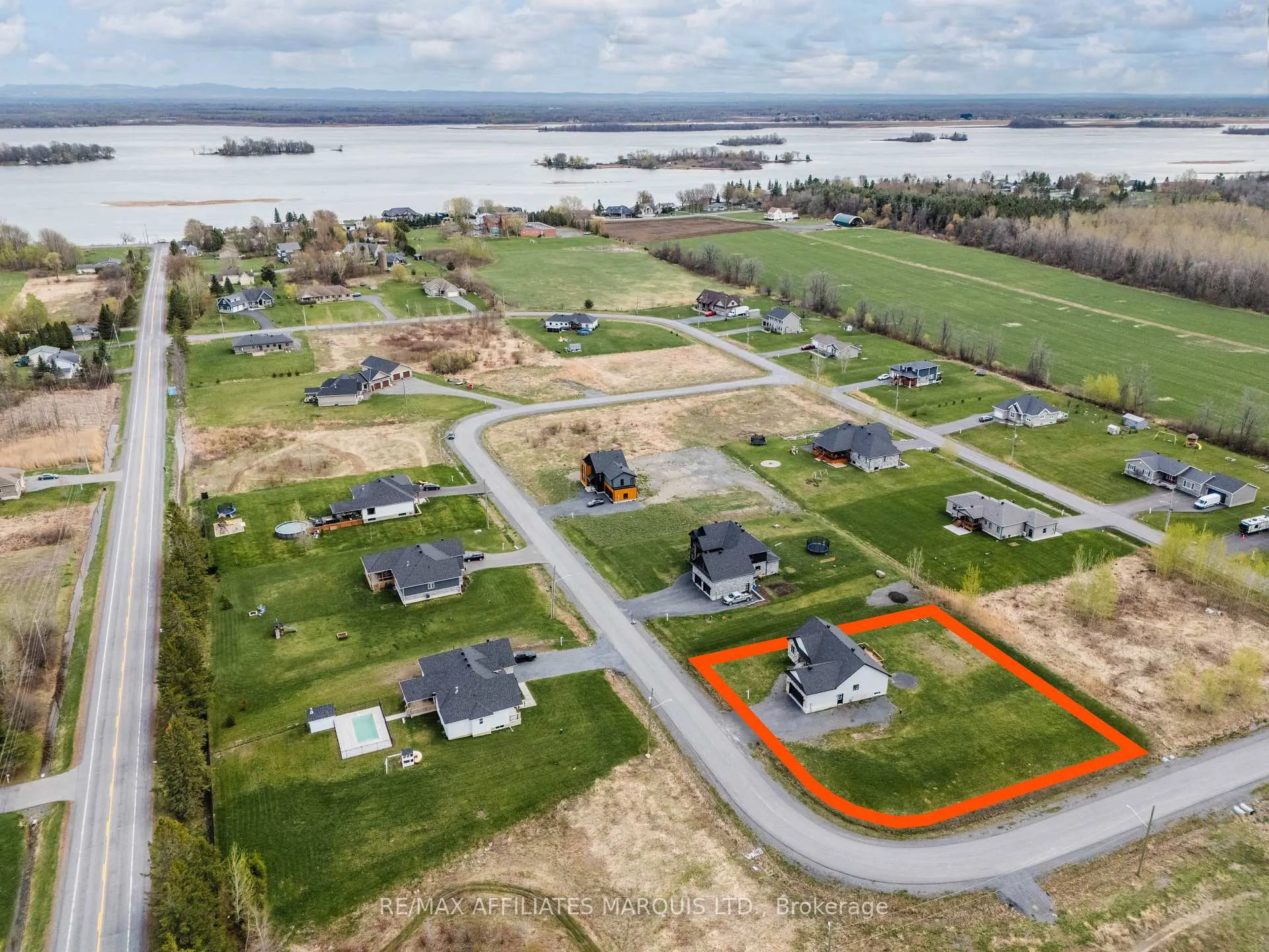 Photo 49 of 6836 James Crescent, South Glengarry, South Glengarry (Charlottenburgh) Twp — HOMEH