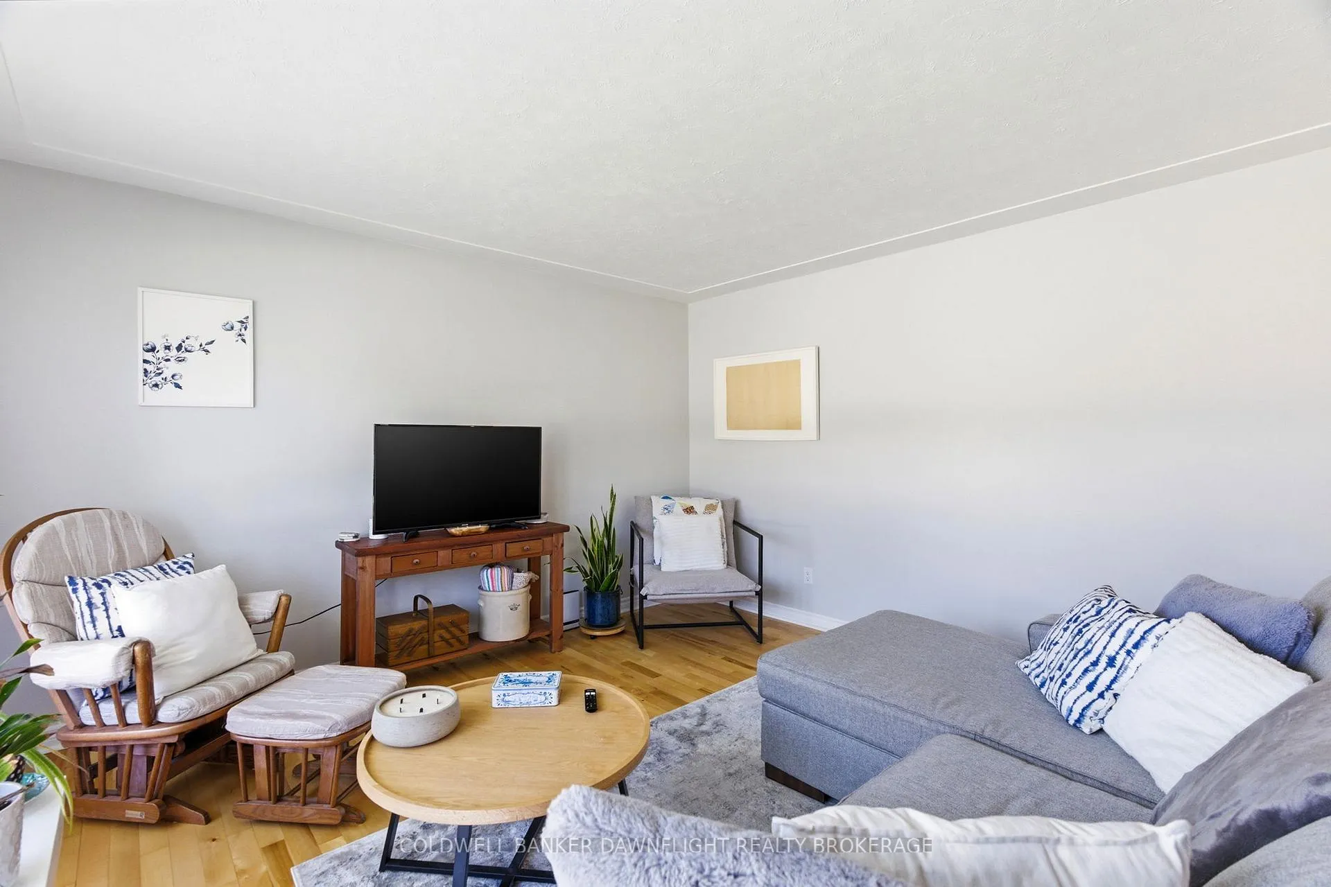 Photo 11 of 195 Bethany Street, North Middlesex, Parkhill — HOMEH