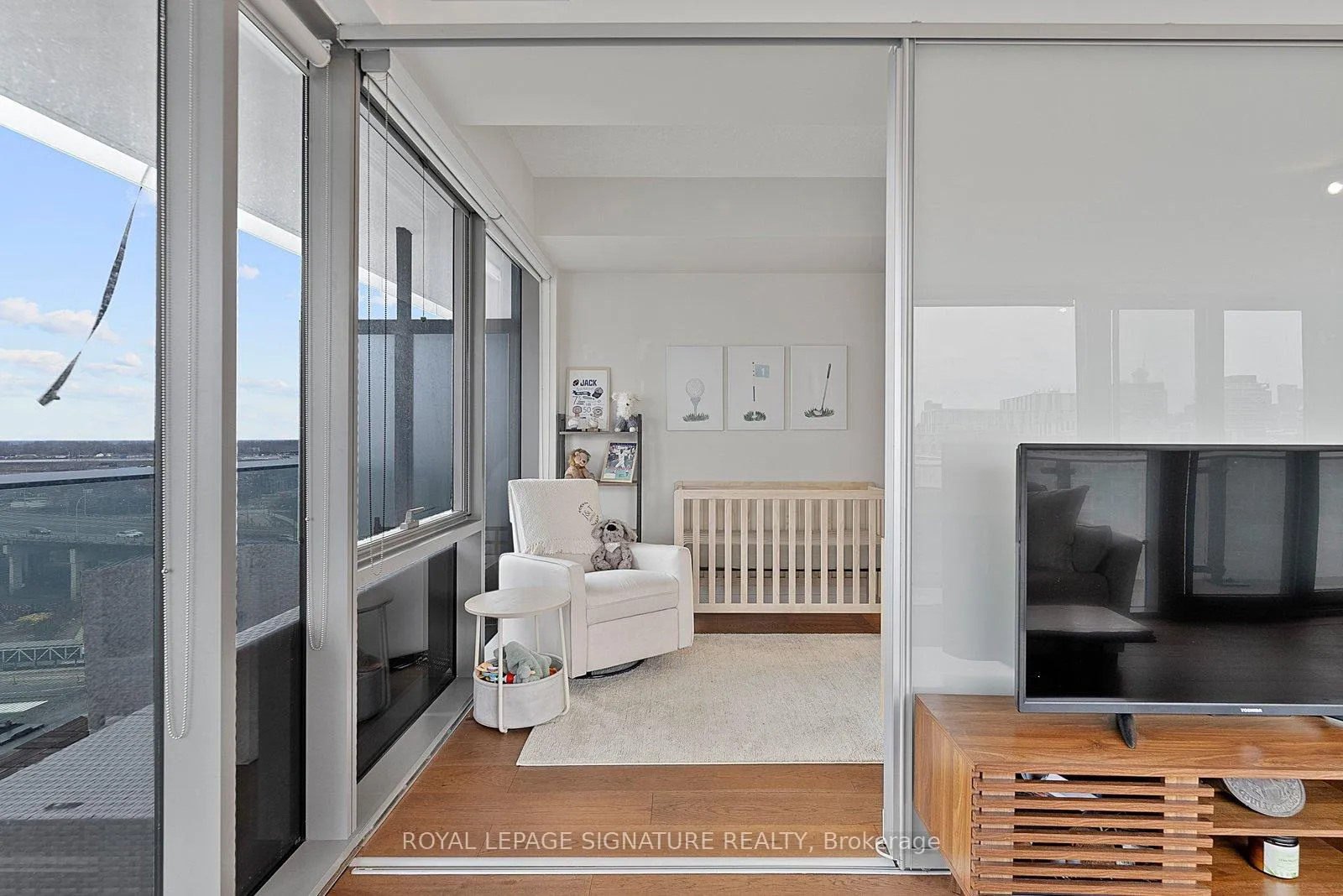 Photo 27 of Unit 1103, 70 Distillery Lane, Toronto, Waterfront Communities — HOMEH